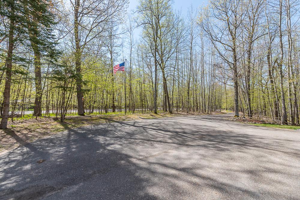 2004 single family home for sale at 8080 County Road 127 in Brainerd, MN — 4 bed, 3 bath (photo 49 of 50)