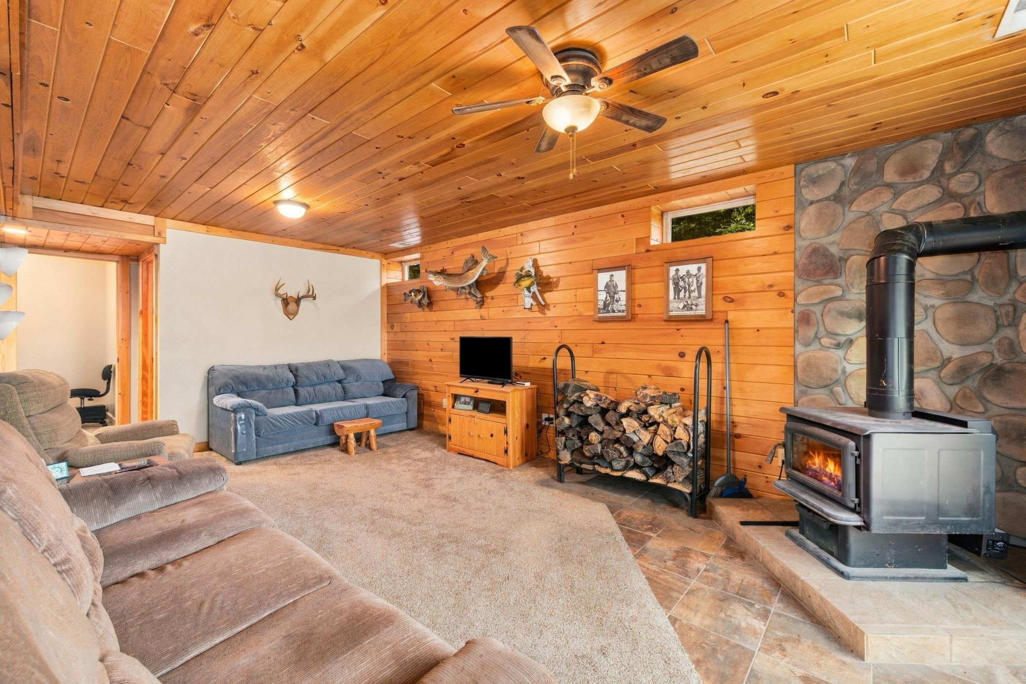 2004 single family home for sale at 15450 130th Street in Menahga, MN — 2 bed, 2 bath (photo 16 of 28)