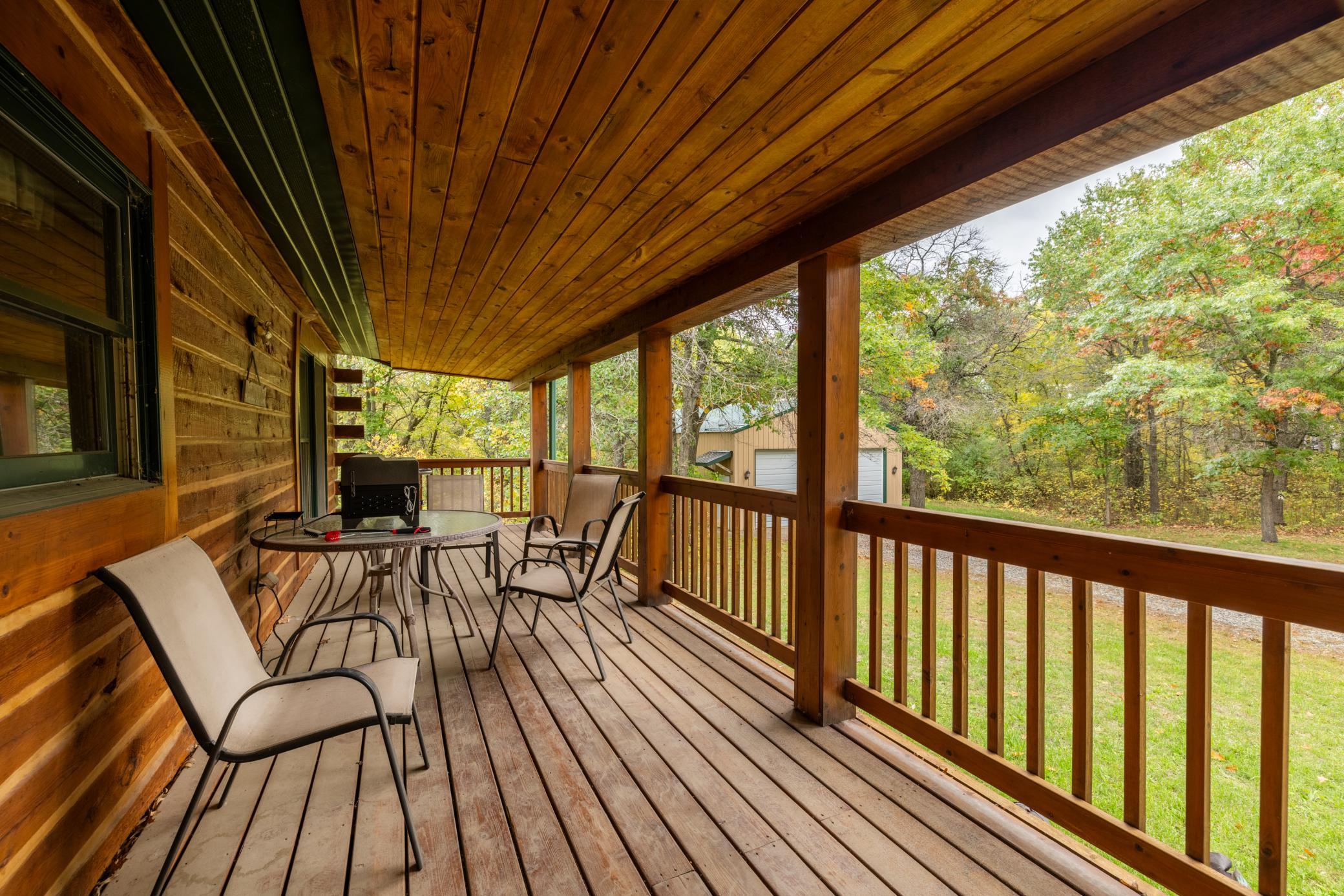 2004 single family home for sale at 15450 130th Street in Menahga, MN — 2 bed, 2 bath (photo 5 of 28)