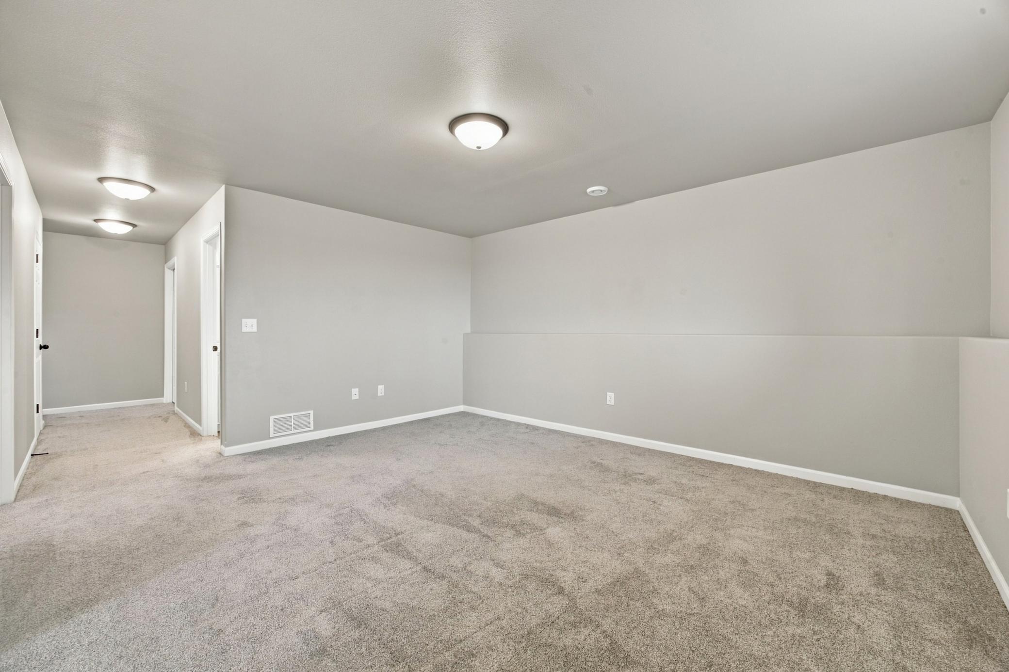 2023 single family home for sale at 7691 Cub Creek Way in Horace, ND — 3 bed, 2 bath (photo 20 of 27)