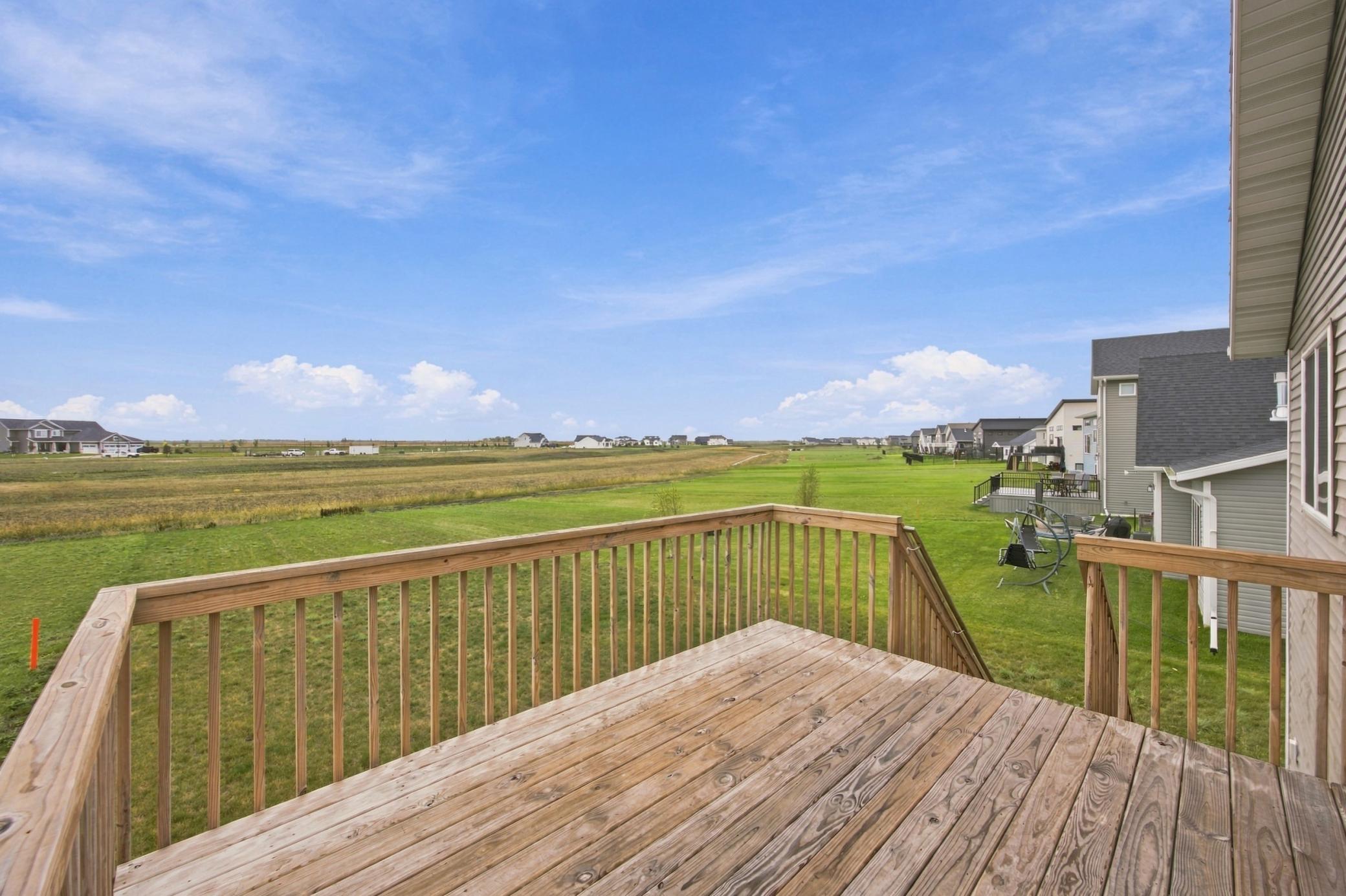 2023 single family home for sale at 7691 Cub Creek Way in Horace, ND — 3 bed, 2 bath (photo 6 of 27)
