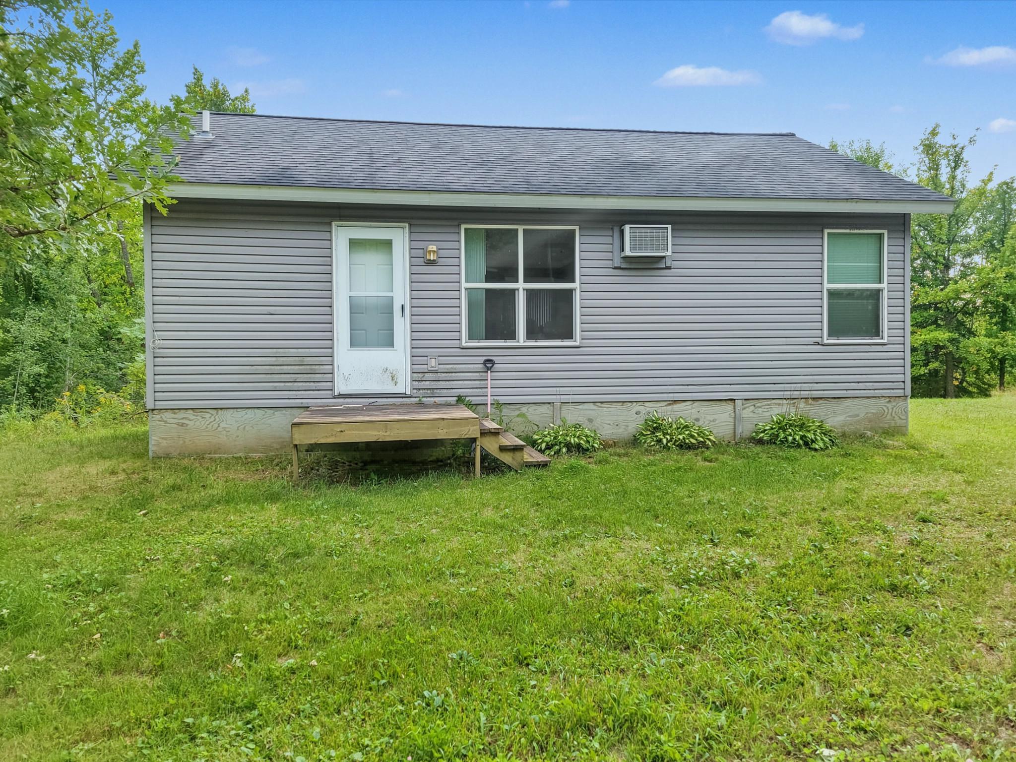 2011 single family home for sale at 6814 Silent Water Road NE in Tenstrike, MN — 2 bed, 1 bath (photo 3 of 12)