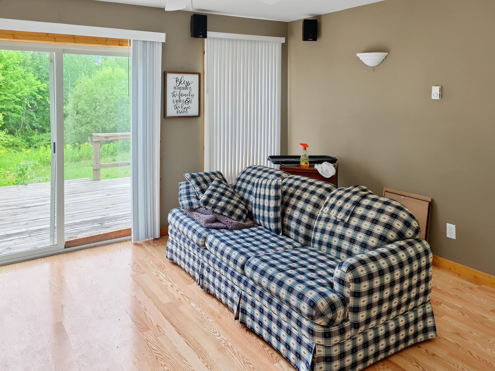 2011 single family home for sale at 6814 Silent Water Road NE in Tenstrike, MN — 2 bed, 1 bath (photo 8 of 12)