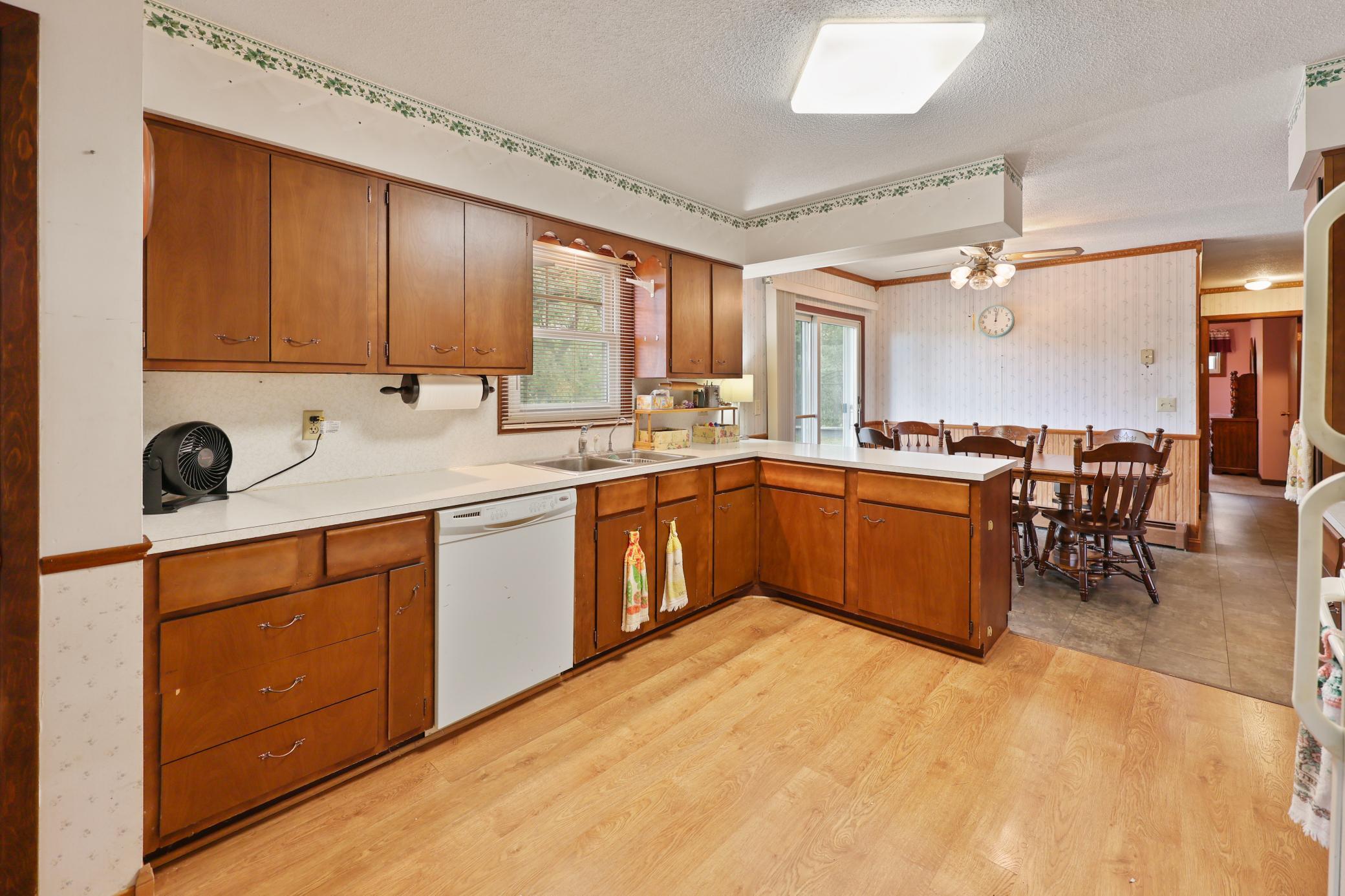 1972 single family home for sale at 3653 County Road 7 SW in Kensington, MN — 3 bed, 2 bath (photo 14 of 76)