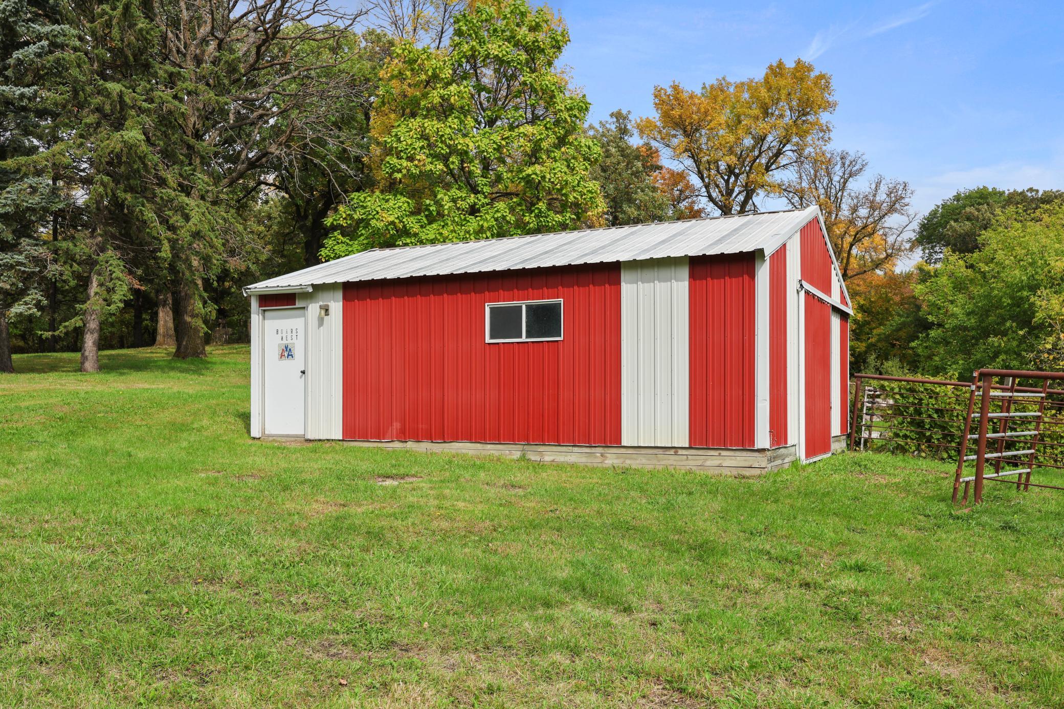 1972 single family home for sale at 3653 County Road 7 SW in Kensington, MN — 3 bed, 2 bath (photo 4 of 76)