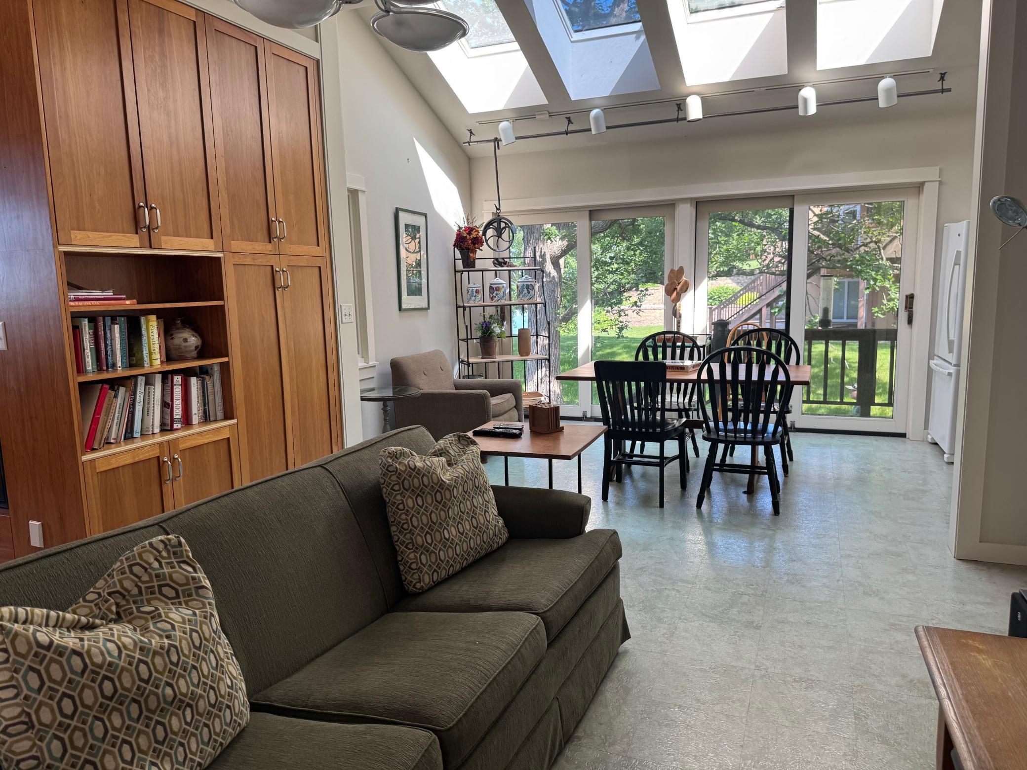 1998 single family home for sale at 507 E Front Street in Battle Lake, MN — 5 bed, 3 bath (photo 22 of 97)