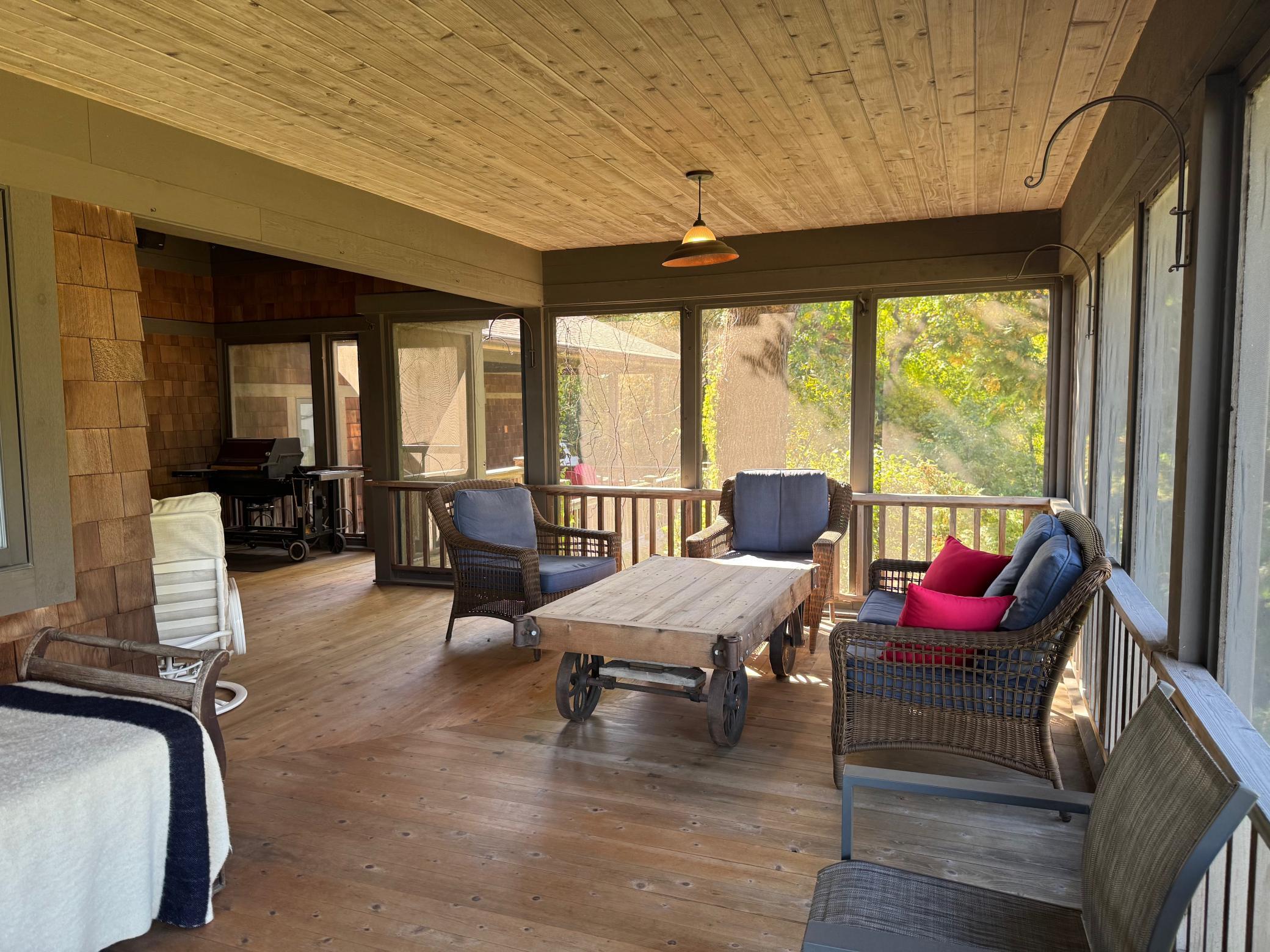 1998 single family home for sale at 507 E Front Street in Battle Lake, MN — 5 bed, 3 bath (photo 63 of 97)