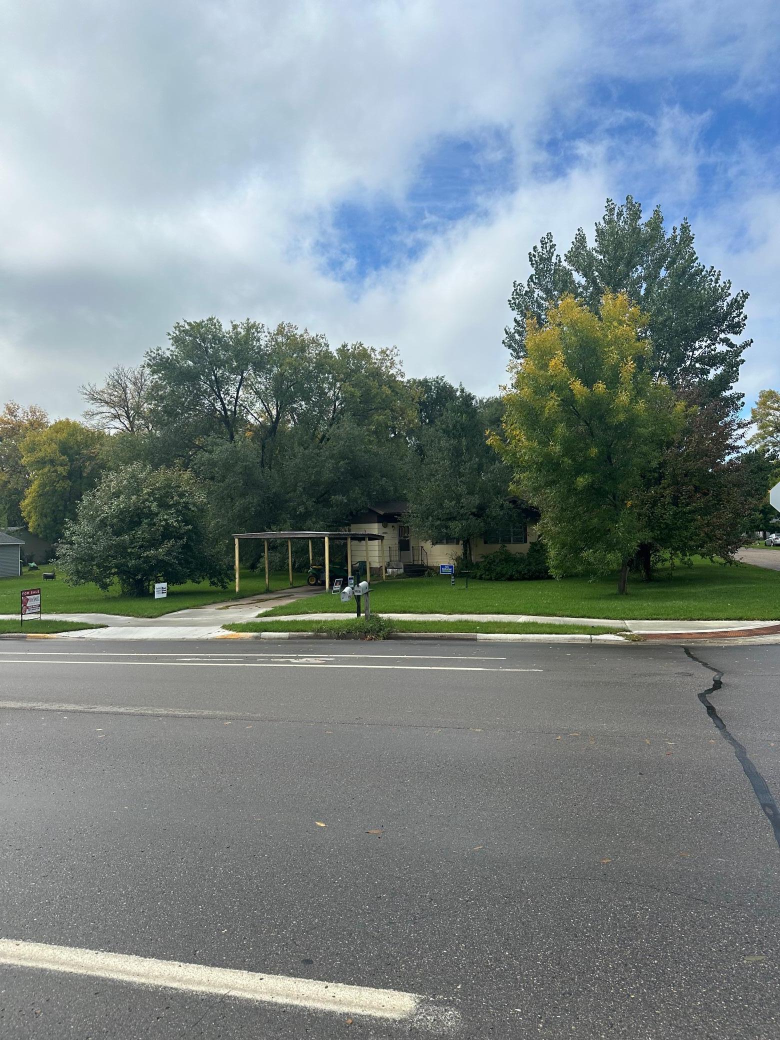 land for sale at 2022 Second Street in Lake Park, MN (photo 2 of 4)
