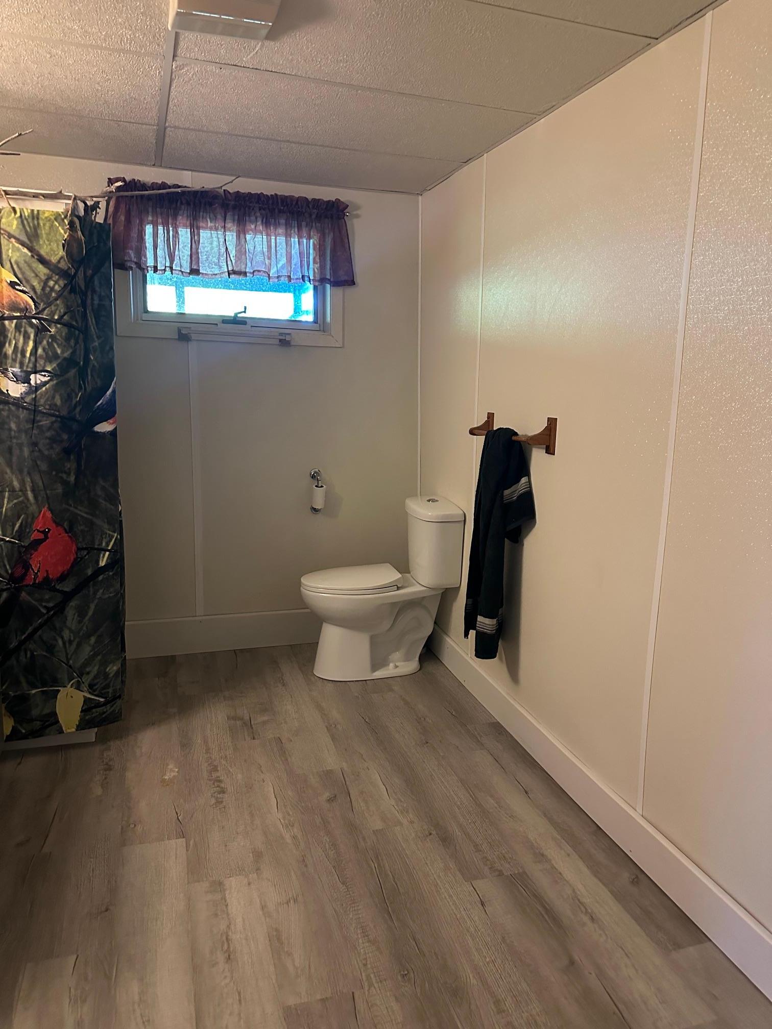 1957 single family home for sale at 408 3rd Avenue NW in LaMoure, ND — 3 bed, 2 bath (photo 24 of 46)