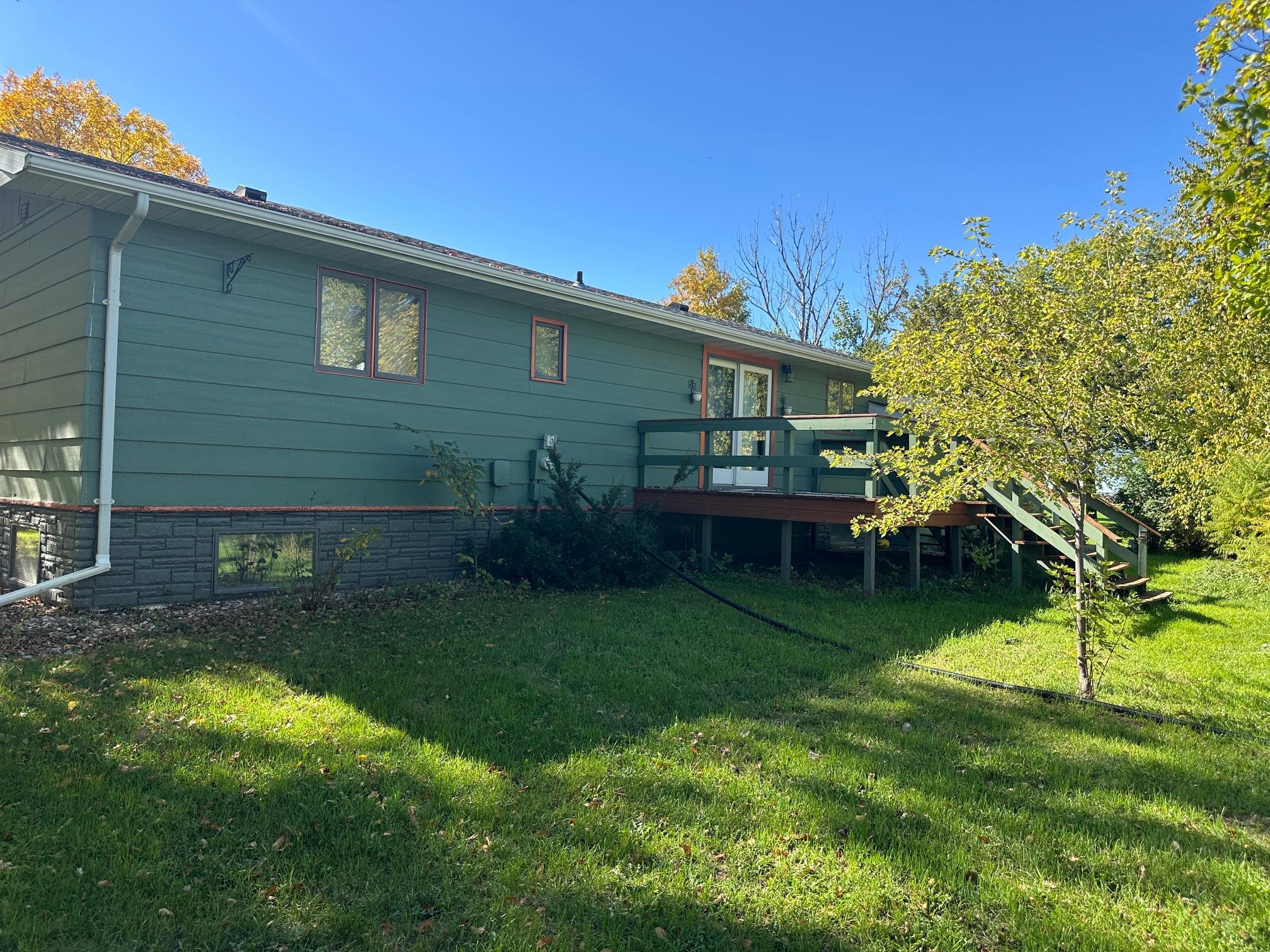 1957 single family home for sale at 408 3rd Avenue NW in LaMoure, ND — 3 bed, 2 bath (photo 35 of 46)