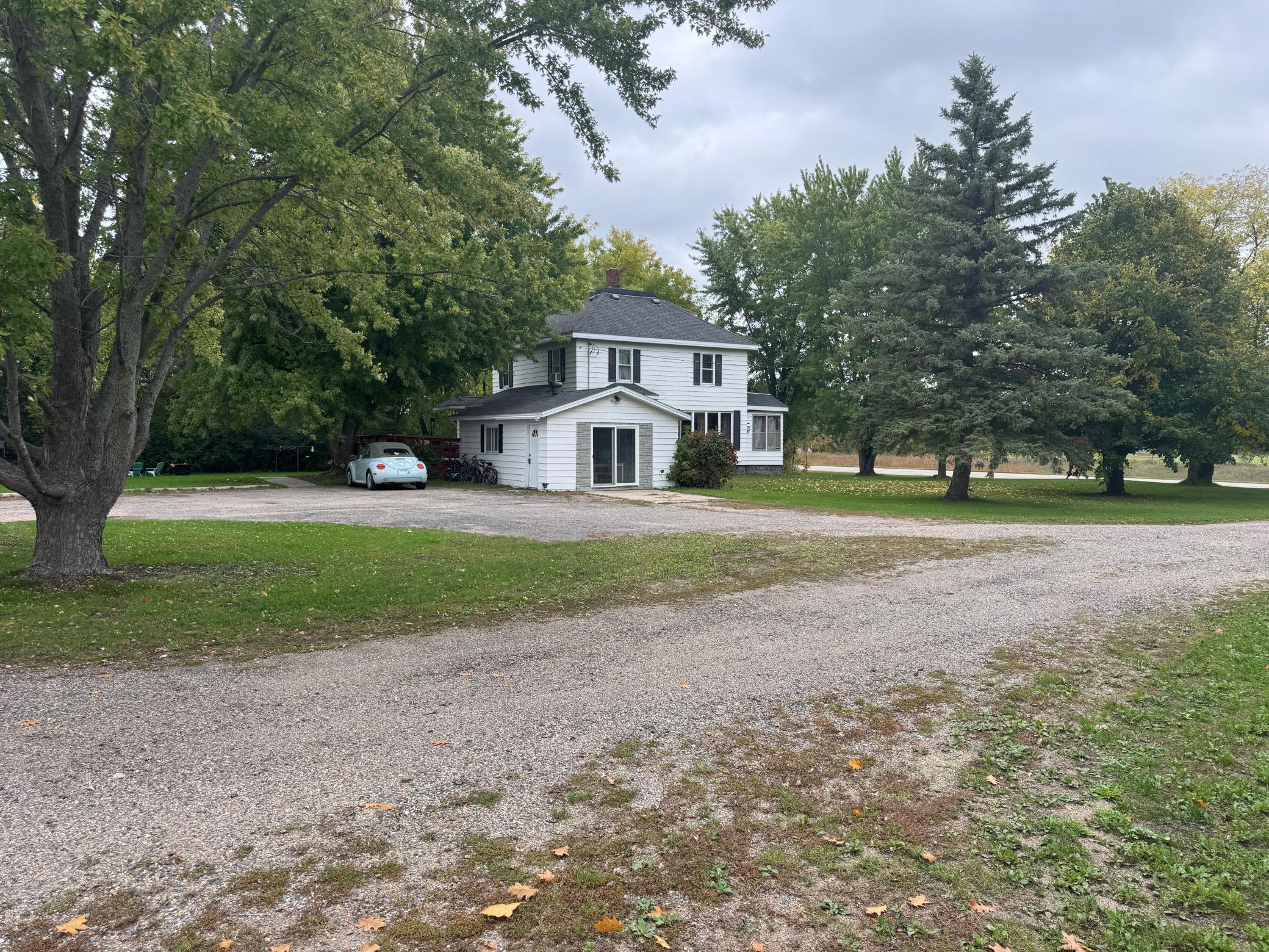 1914 single family home for sale at 26579 US Highway 71 in Sebeka, MN — 5 bed, 2 bath (photo 4 of 27)