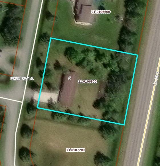 1988 single family home for sale at 33210 593rd Avenue in Warroad, MN — 3 bed, 1 bath (photo 21 of 21)