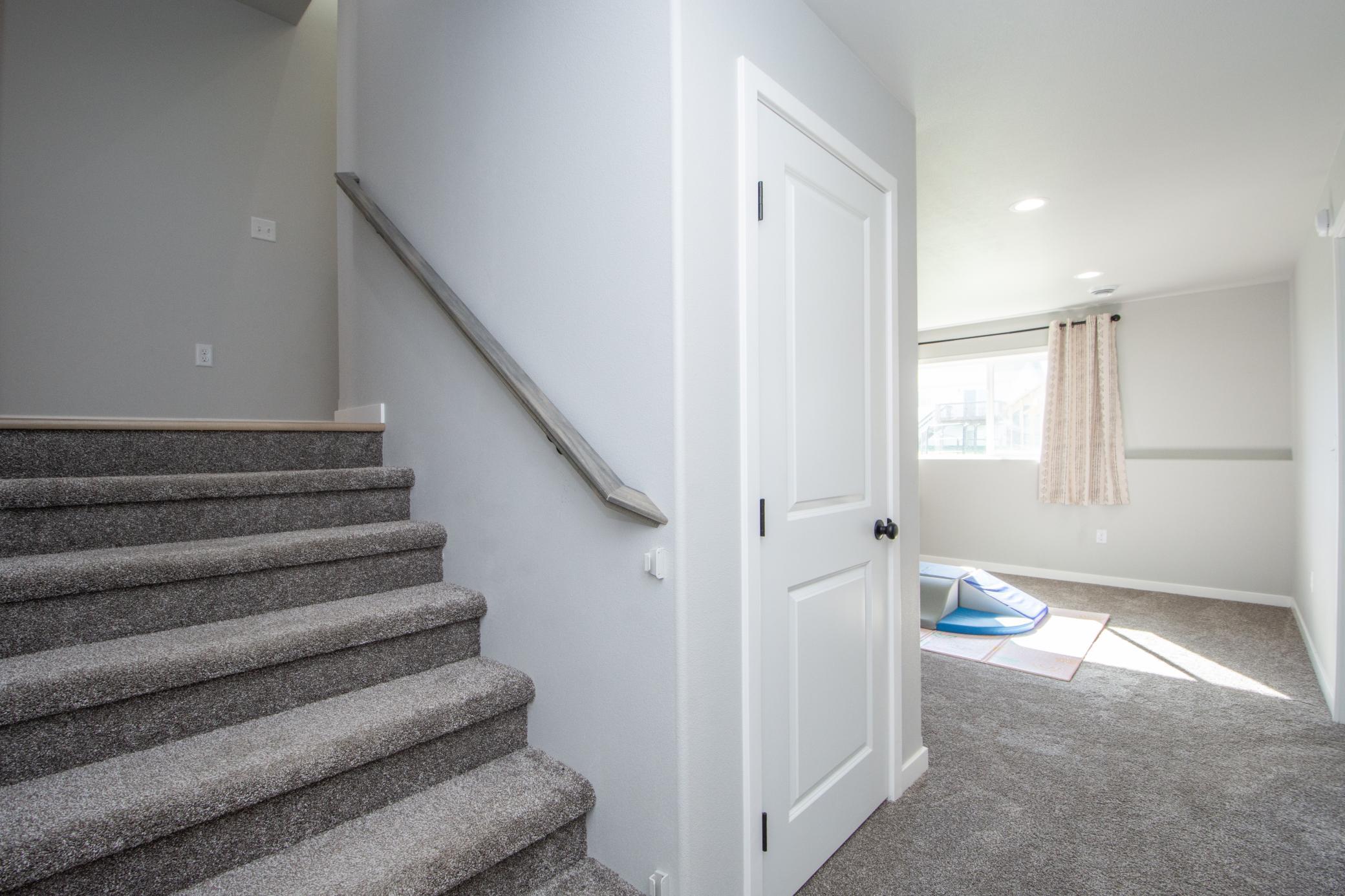 2025 single family home for sale at 6216 86th Avenue S in Horace, ND — 4 bed, 3 bath (photo 32 of 46)