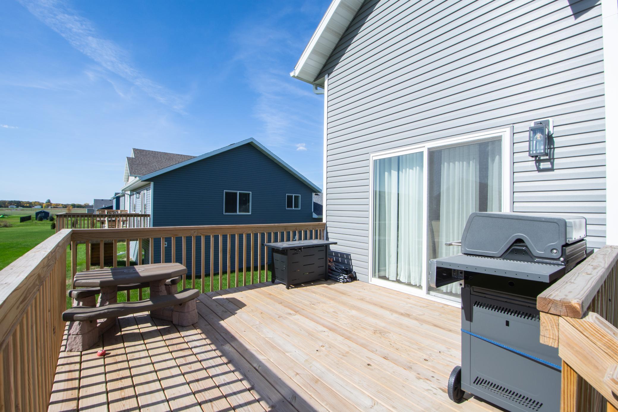2025 single family home for sale at 6216 86th Avenue S in Horace, ND — 4 bed, 3 bath (photo 44 of 46)