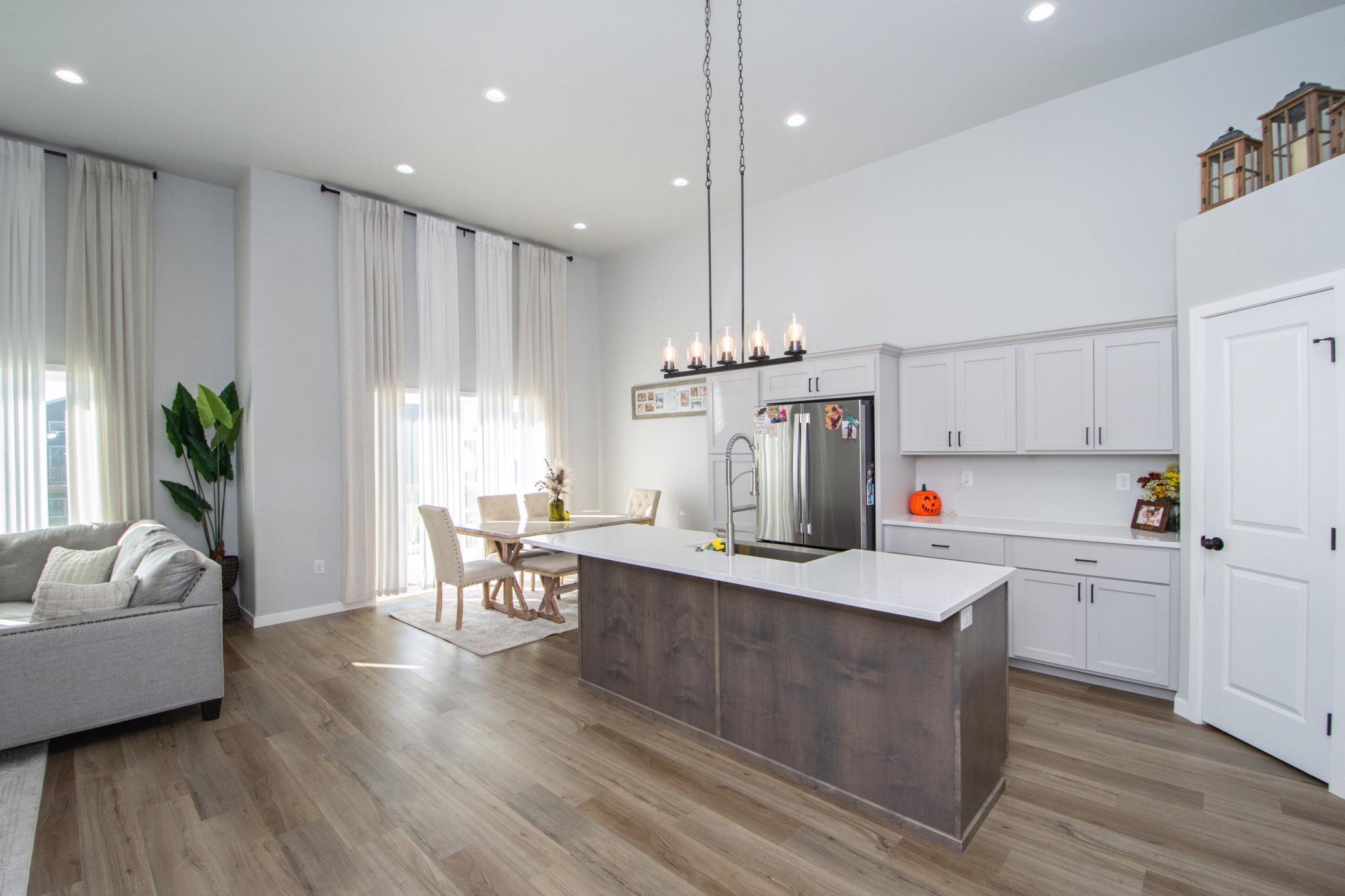 2025 single family home for sale at 6216 86th Avenue S in Horace, ND — 4 bed, 3 bath (photo 6 of 46)
