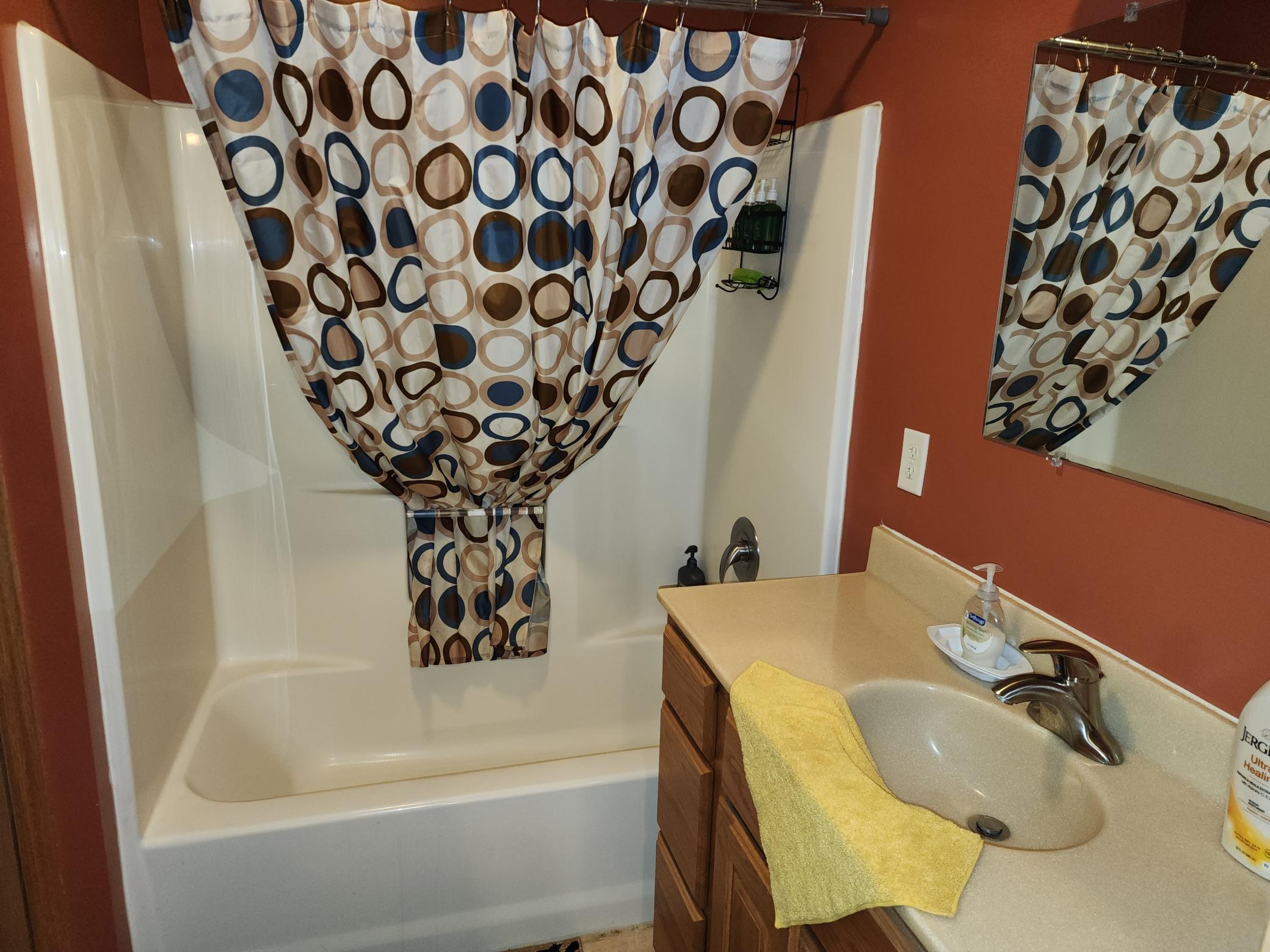 2007 single family home for sale at 527 Madison Avenue SE in Wadena, MN — 5 bed, 3 bath (photo 25 of 28)