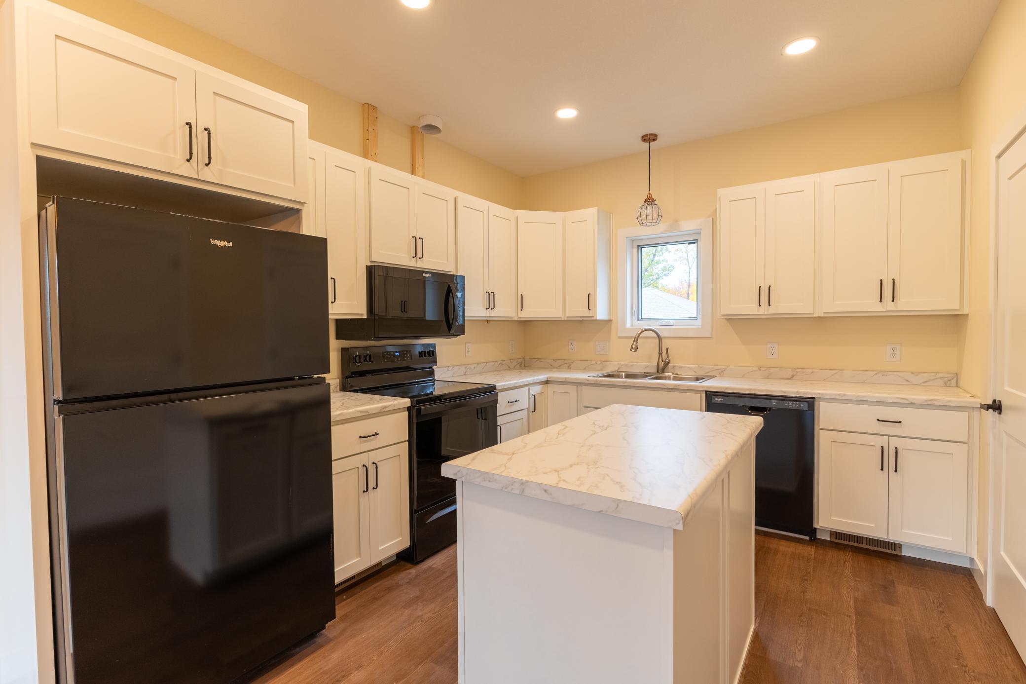 1930 single family home for sale at 1145 Roosevelt Avenue in Detroit Lakes, MN — 3 bed, 2 bath (photo 13 of 58)