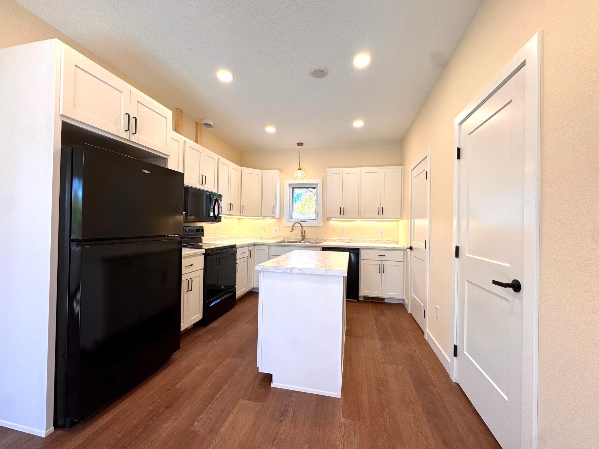 1930 single family home for sale at 1145 Roosevelt Avenue in Detroit Lakes, MN — 3 bed, 2 bath (photo 14 of 58)