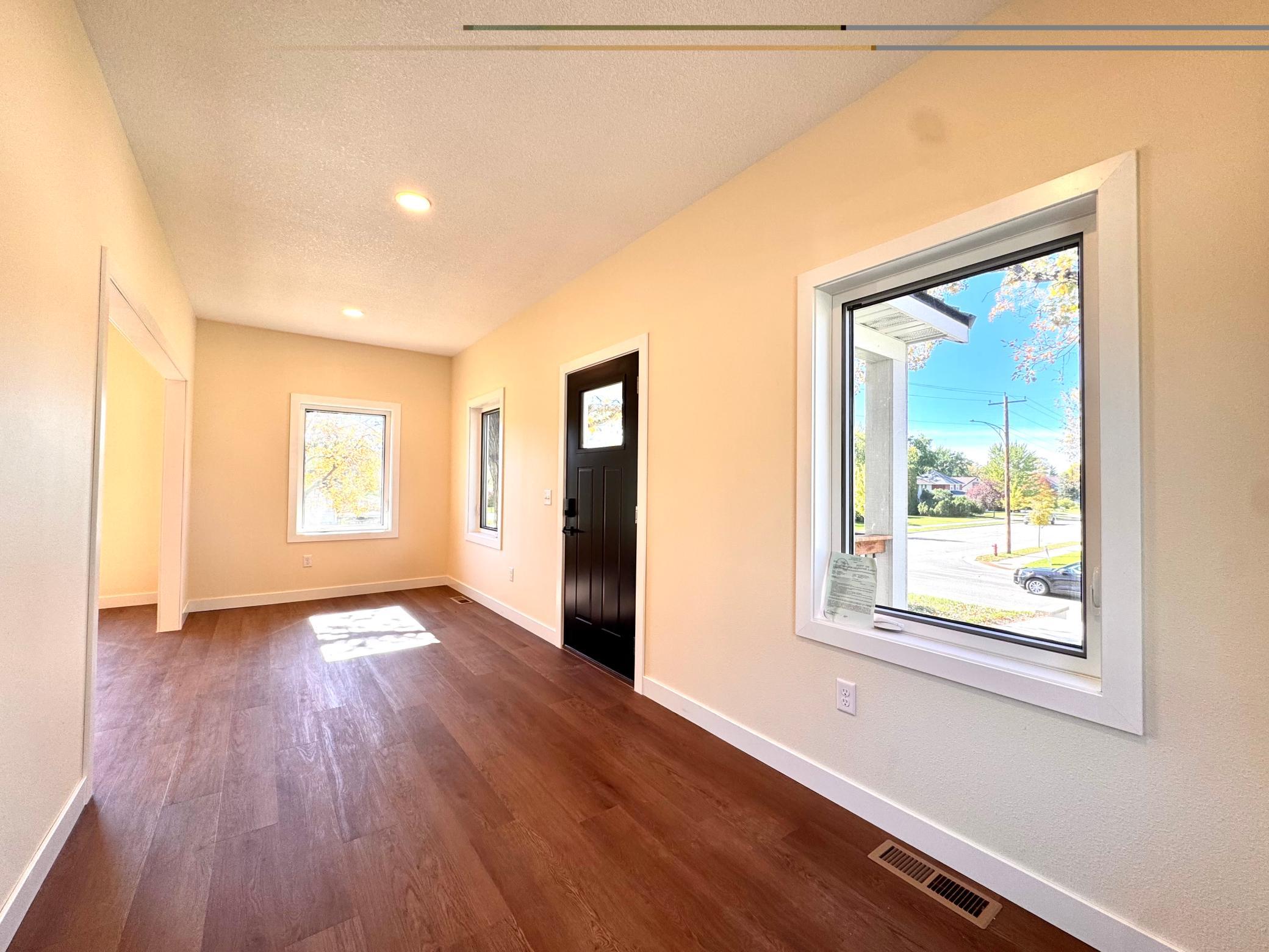 1930 single family home for sale at 1145 Roosevelt Avenue in Detroit Lakes, MN — 3 bed, 2 bath (photo 19 of 58)
