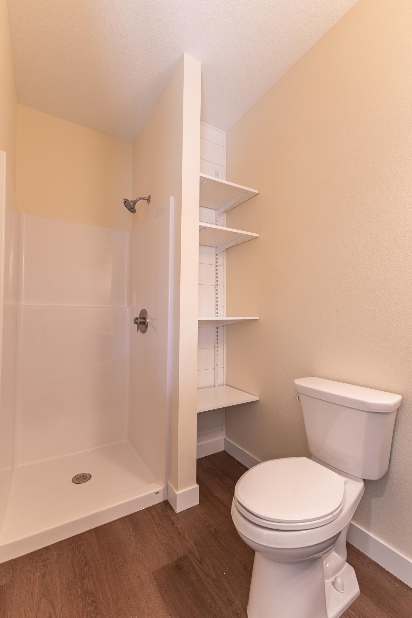 1930 single family home for sale at 1145 Roosevelt Avenue in Detroit Lakes, MN — 3 bed, 2 bath (photo 23 of 58)