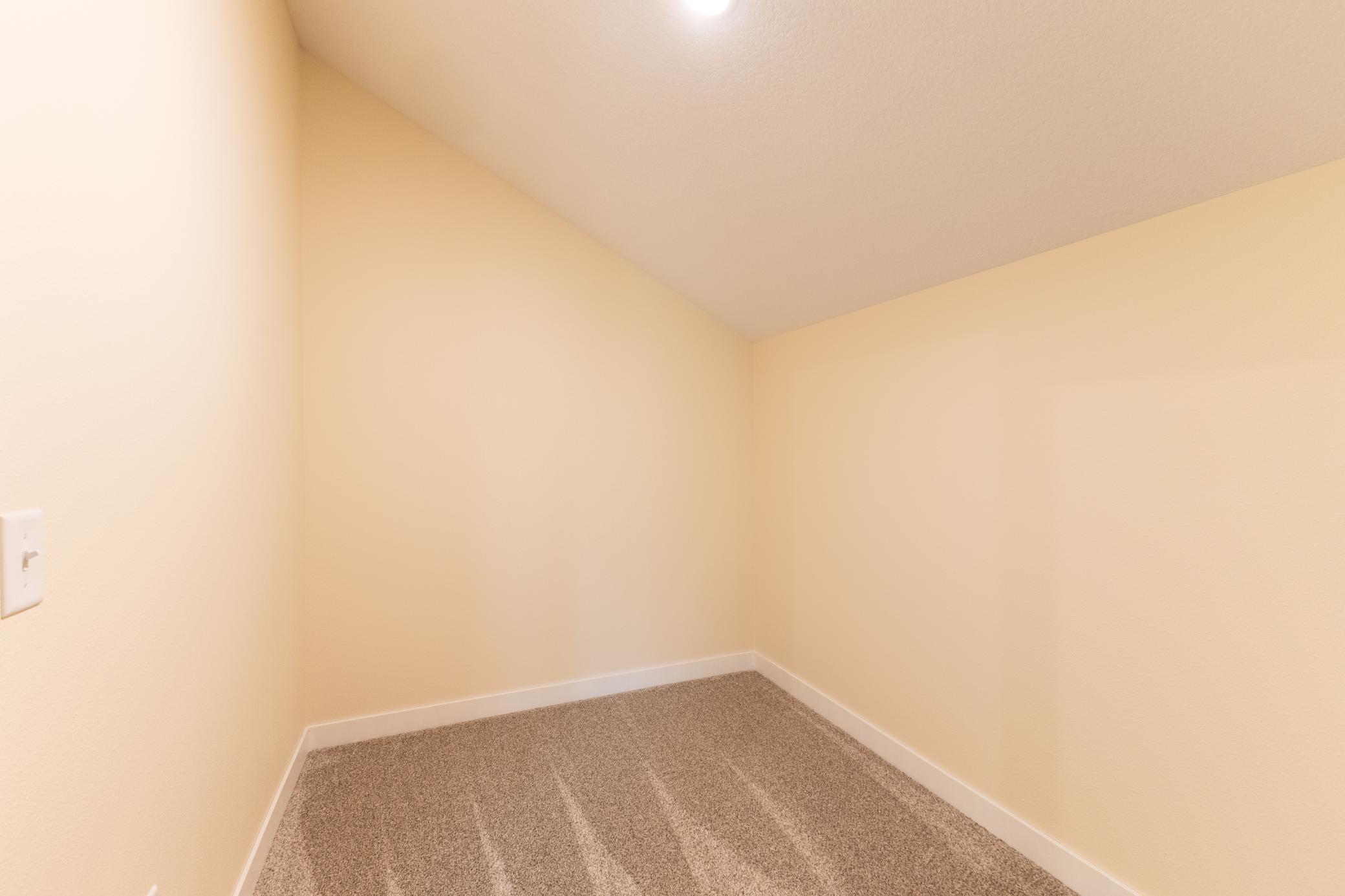 1930 single family home for sale at 1145 Roosevelt Avenue in Detroit Lakes, MN — 3 bed, 2 bath (photo 27 of 58)