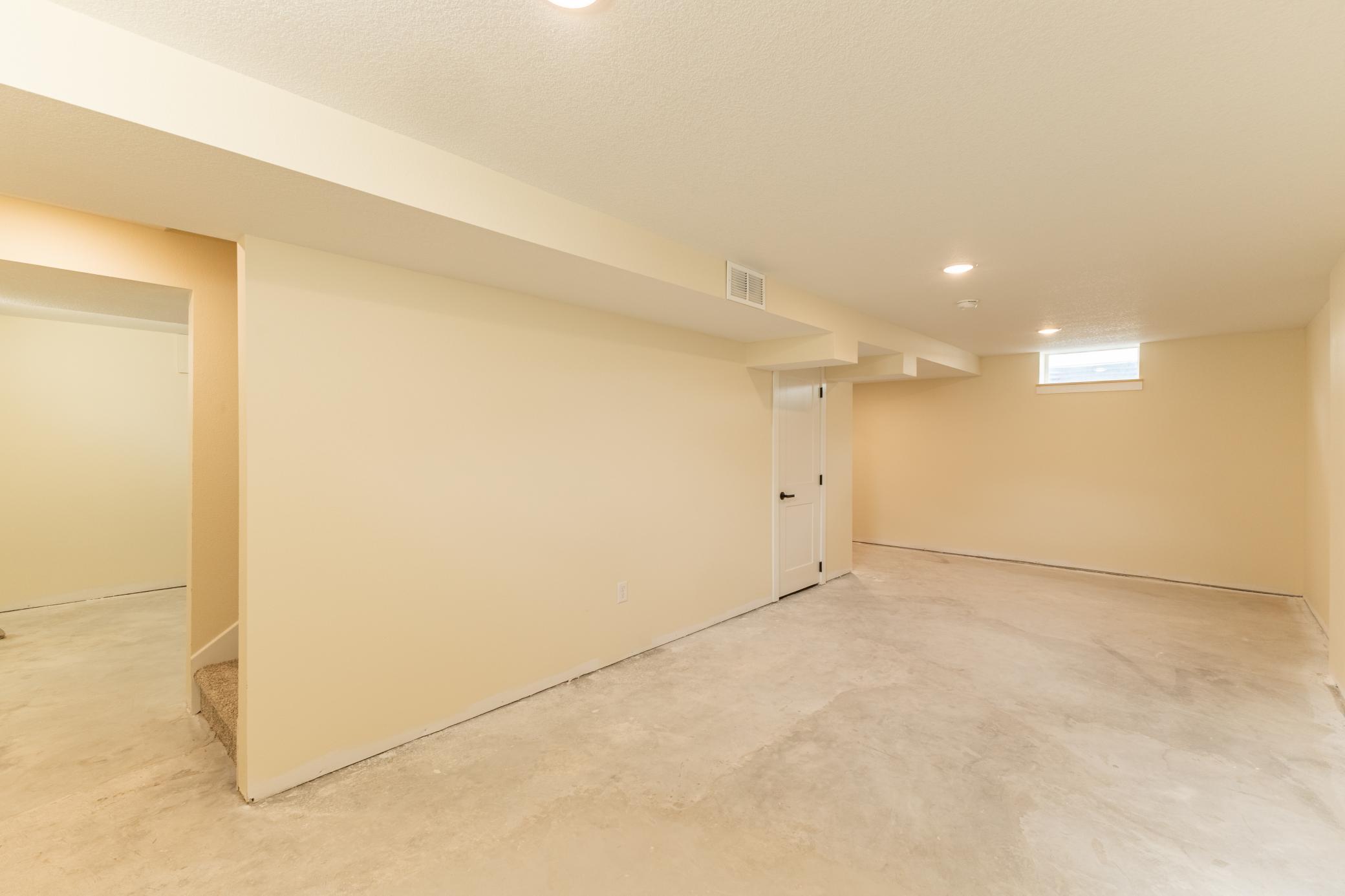 1930 single family home for sale at 1145 Roosevelt Avenue in Detroit Lakes, MN — 3 bed, 2 bath (photo 41 of 58)