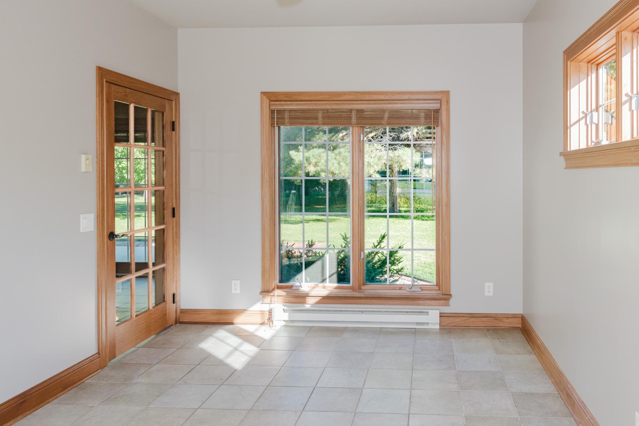 2006 twin home for sale at 816 Whitetail Lane in Detroit Lakes, MN — 2 bed, 2 bath (photo 17 of 45)