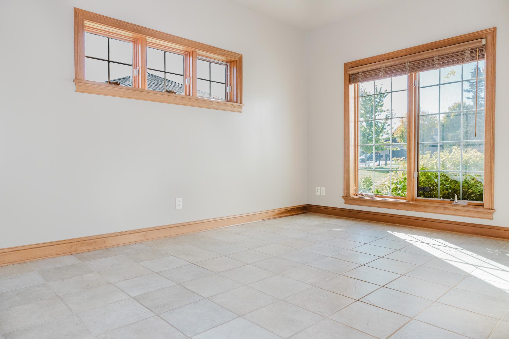 2006 twin home for sale at 816 Whitetail Lane in Detroit Lakes, MN — 2 bed, 2 bath (photo 19 of 45)