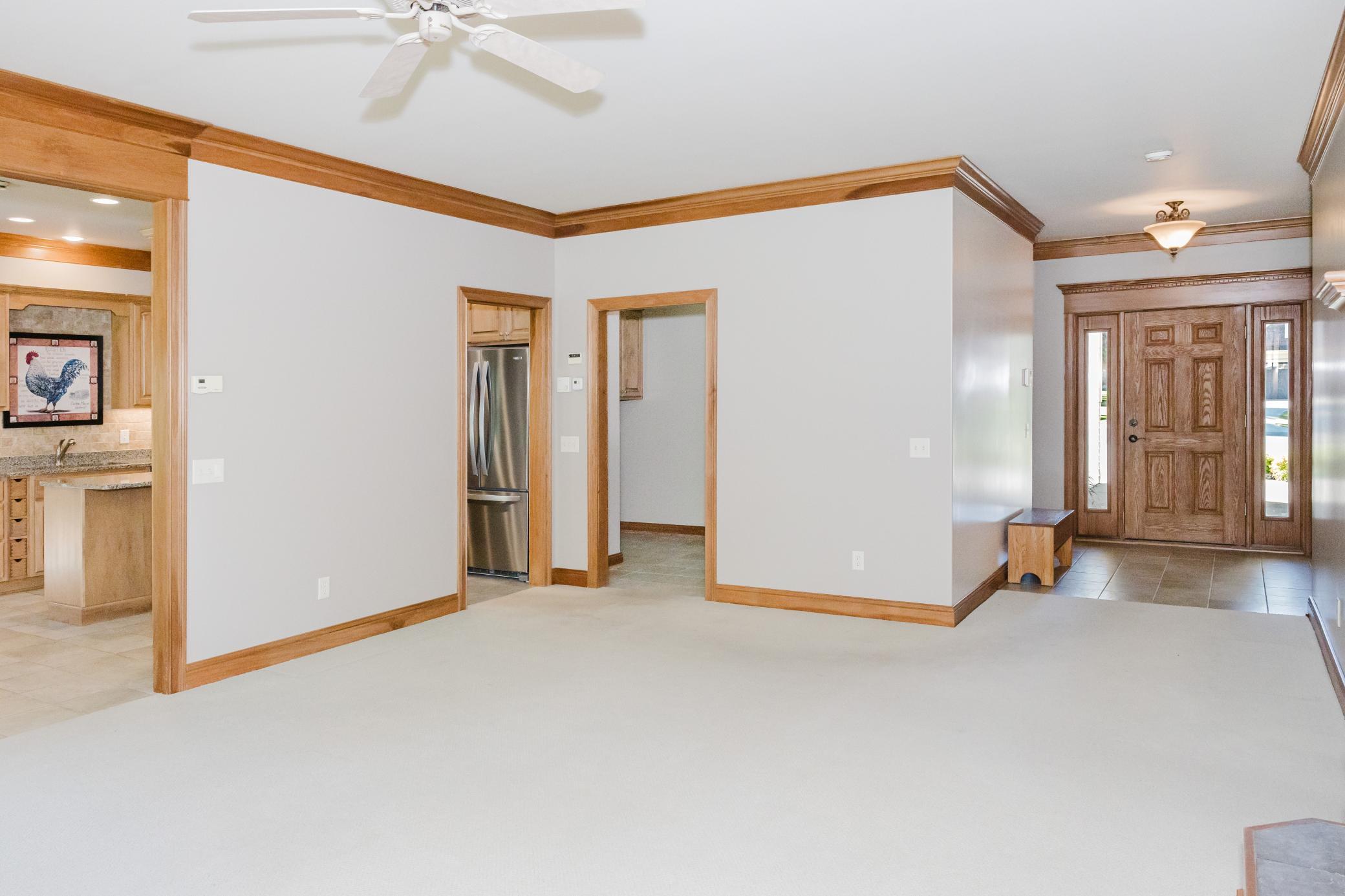 2006 twin home for sale at 816 Whitetail Lane in Detroit Lakes, MN — 2 bed, 2 bath (photo 26 of 45)