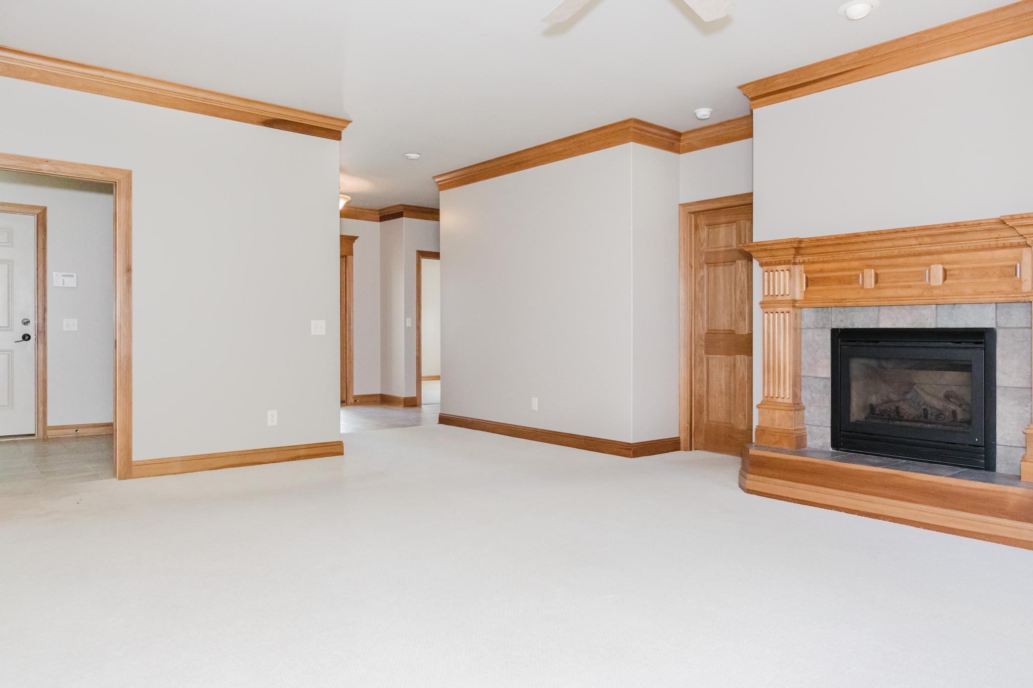 2006 twin home for sale at 816 Whitetail Lane in Detroit Lakes, MN — 2 bed, 2 bath (photo 28 of 45)