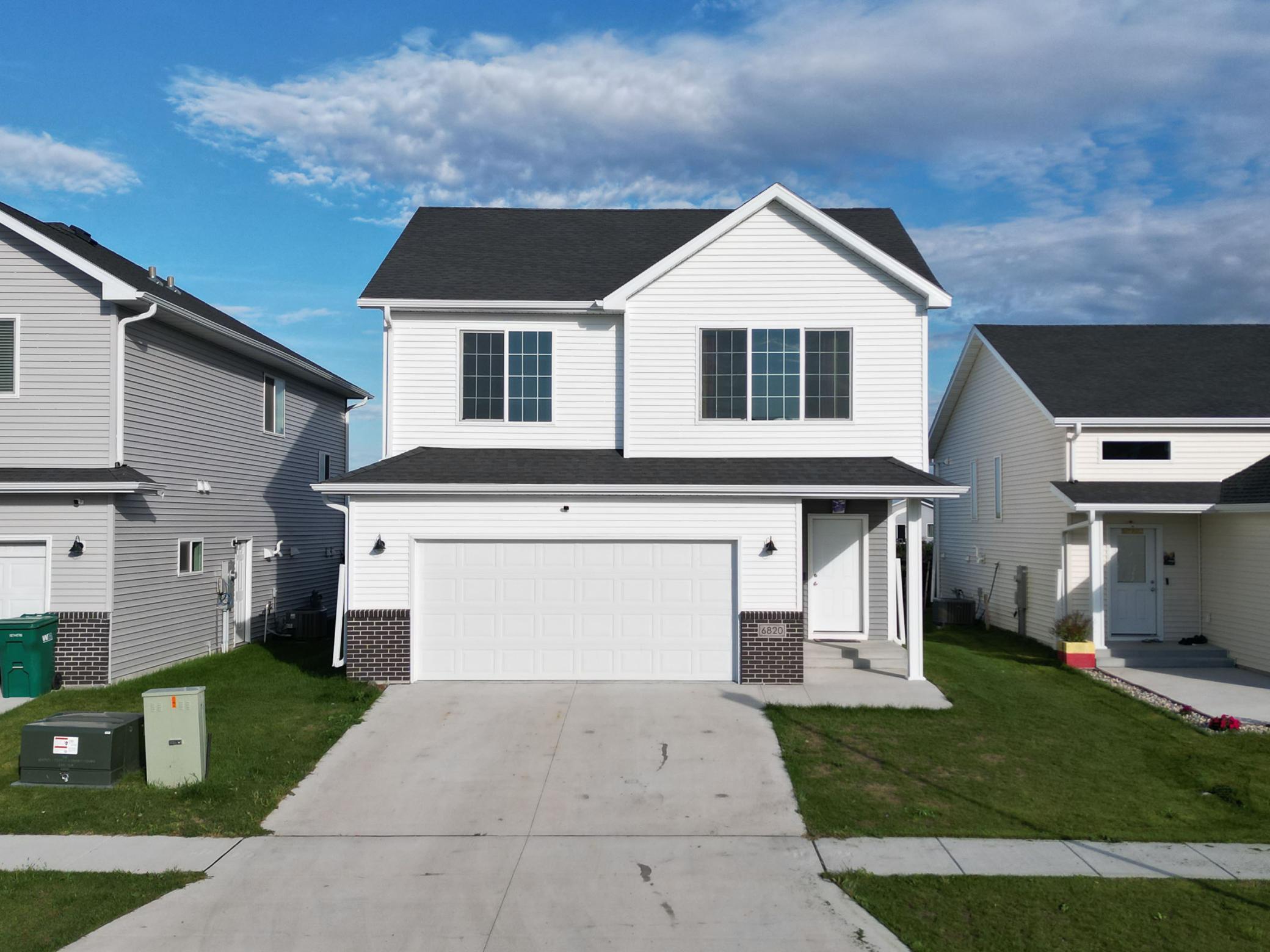 6820 JOSEPH Street, Horace, ND