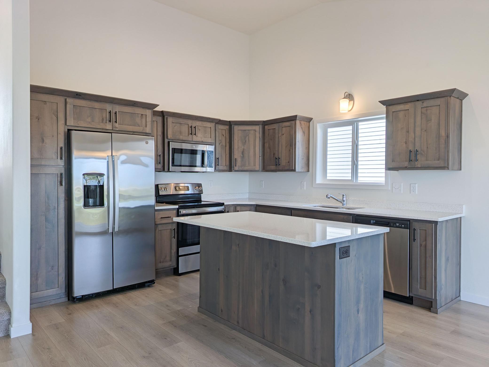 2023 single family home for sale at 6820 JOSEPH Street in Horace, ND — 3 bed, 3 bath (photo 16 of 48)
