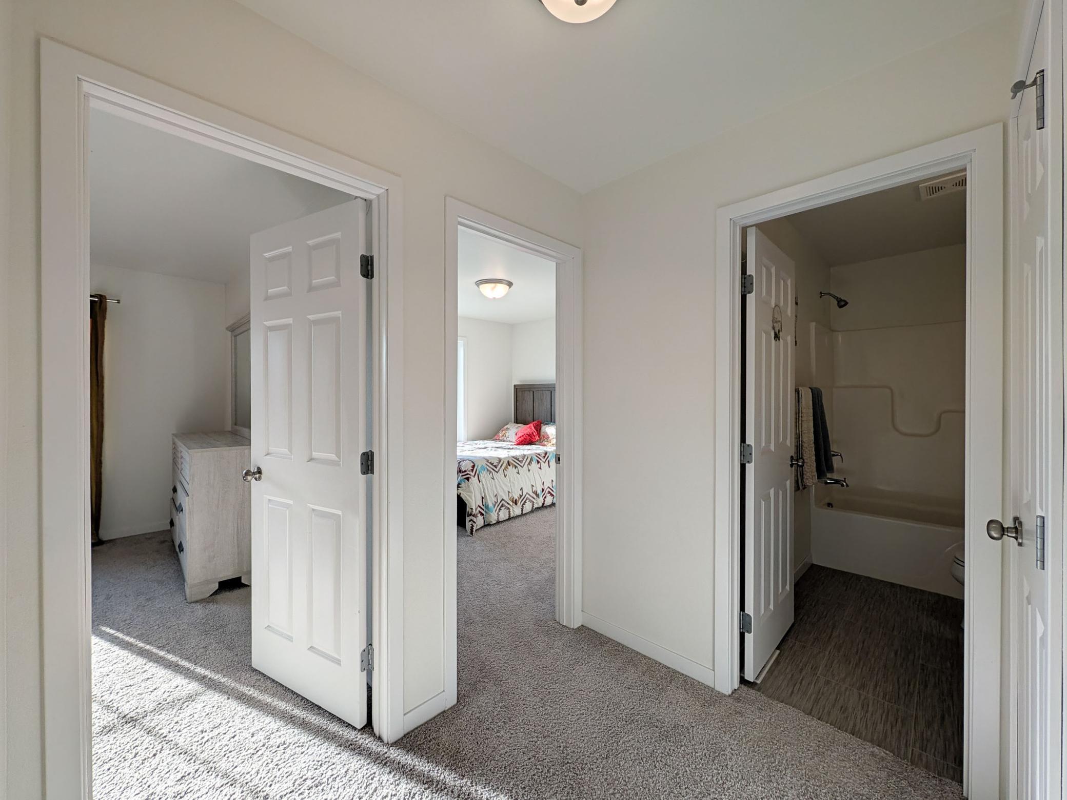 2023 single family home for sale at 6820 JOSEPH Street in Horace, ND — 3 bed, 3 bath (photo 25 of 48)