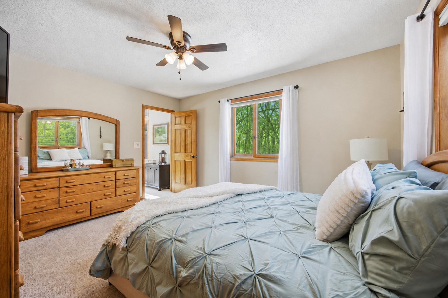 2000 single family home for sale at 17135 200th Street in Lake Park, MN — 3 bed, 2 bath (photo 11 of 40)