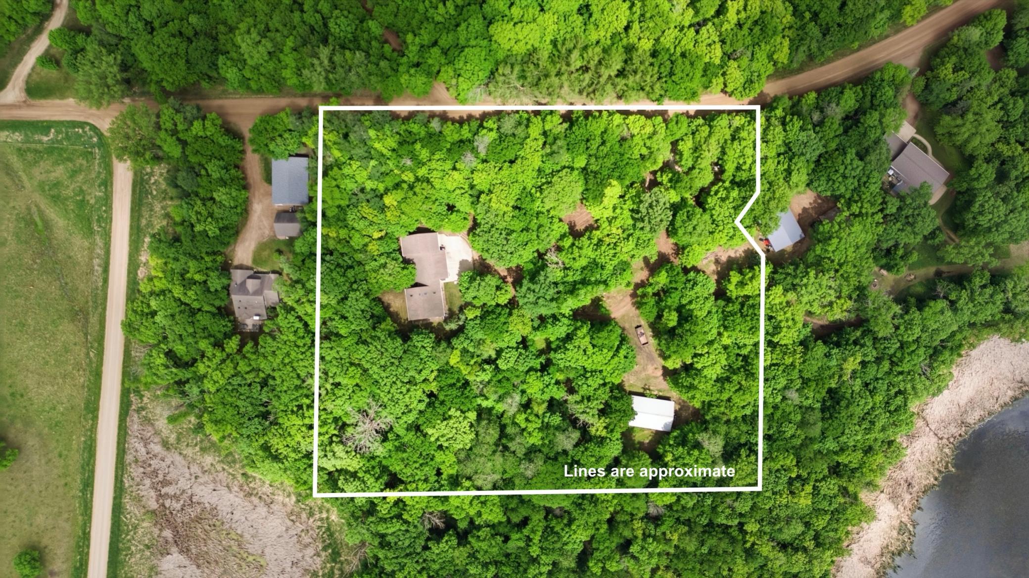 2000 single family home for sale at 17135 200th Street in Lake Park, MN — 3 bed, 2 bath (photo 26 of 40)