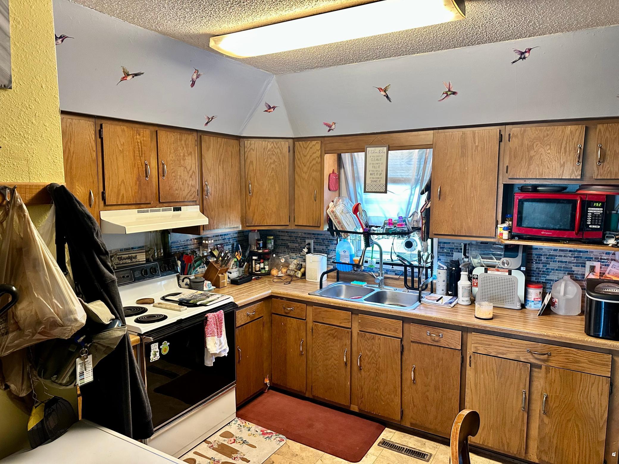 1940 single family home for sale at 222 Cedar Avenue NE in Wadena, MN — 2 bed, 1 bath (photo 8 of 17)