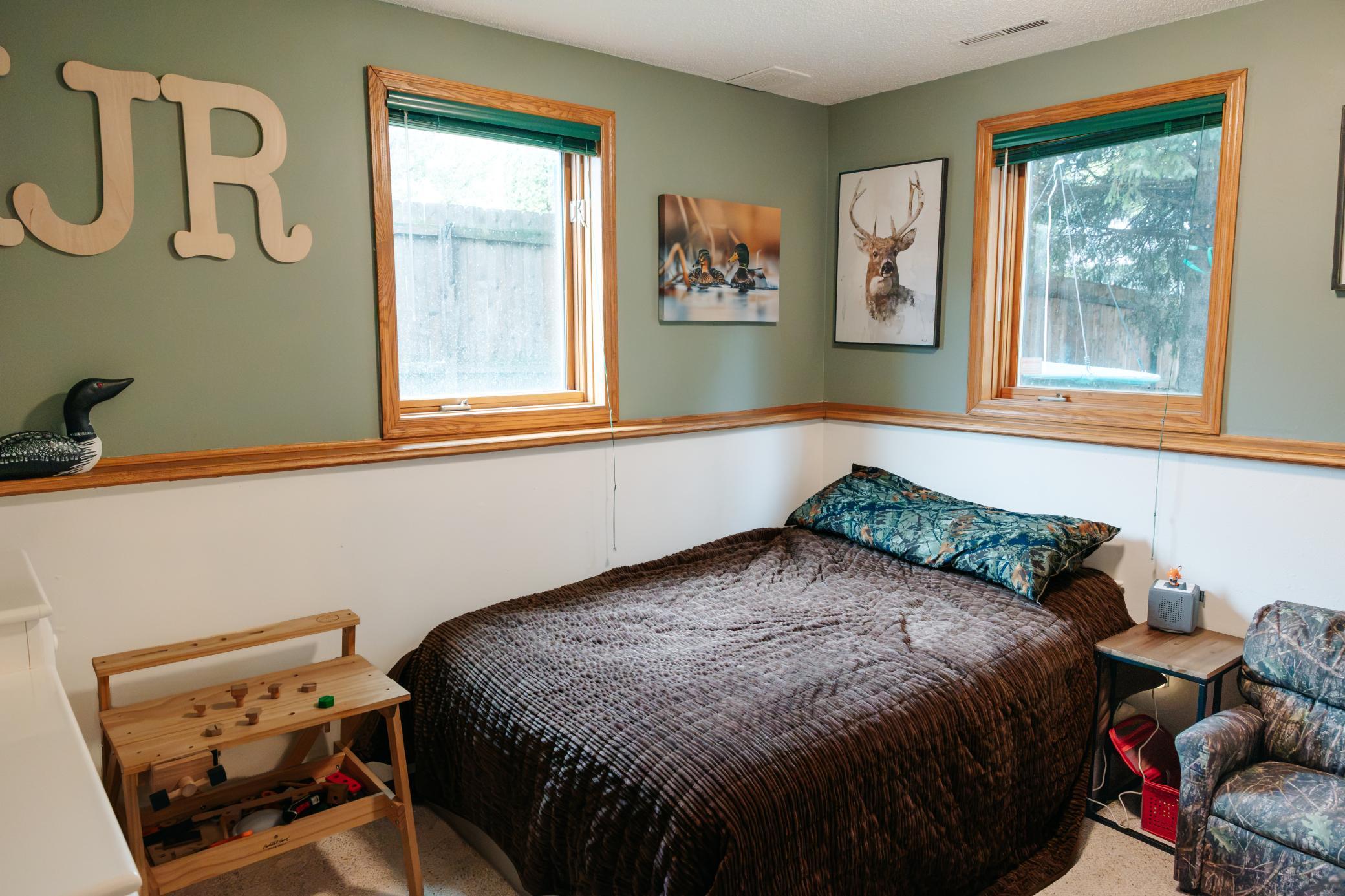 1988 single family home for sale at 3503 13th Street S in Moorhead, MN — 4 bed, 2 bath (photo 39 of 56)