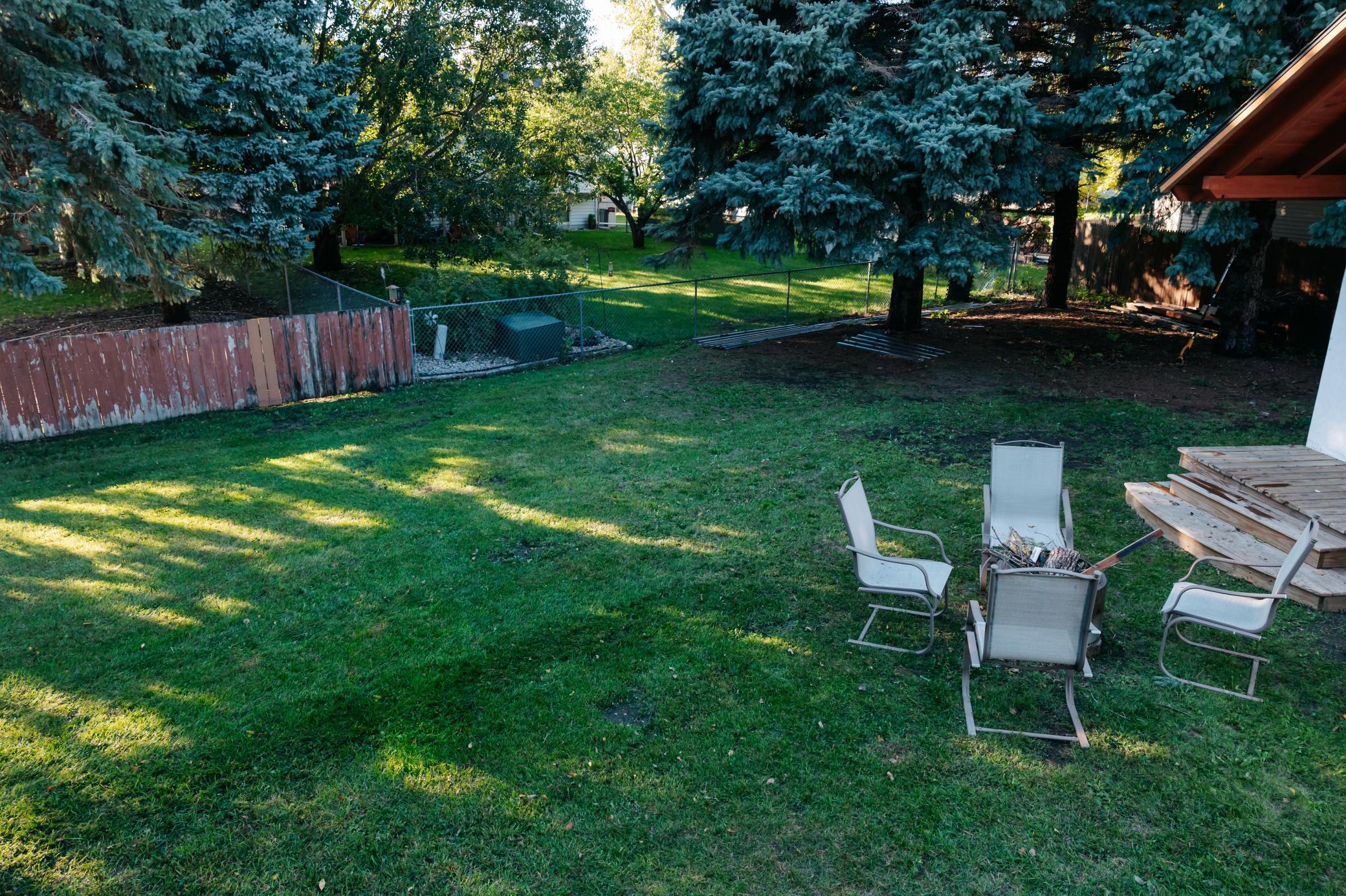 1988 single family home for sale at 3503 13th Street S in Moorhead, MN — 4 bed, 2 bath (photo 55 of 56)