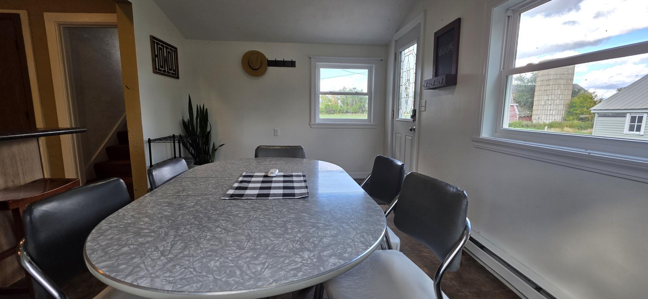 1920 single family home for sale at 6192 127th Avenue SE in Lisbon, ND — 4 bed, 1 bath (photo 12 of 32)