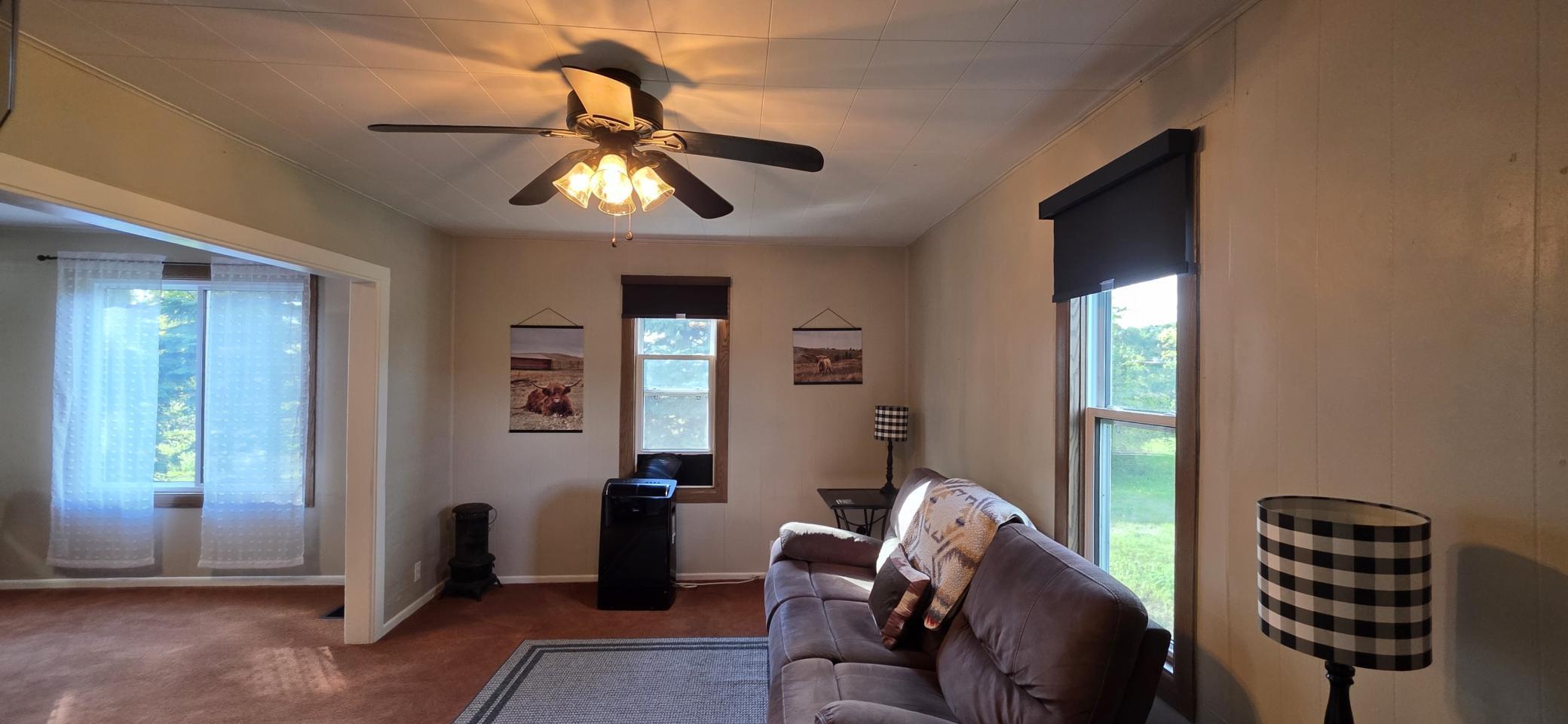 1920 single family home for sale at 6192 127th Avenue SE in Lisbon, ND — 4 bed, 1 bath (photo 16 of 32)