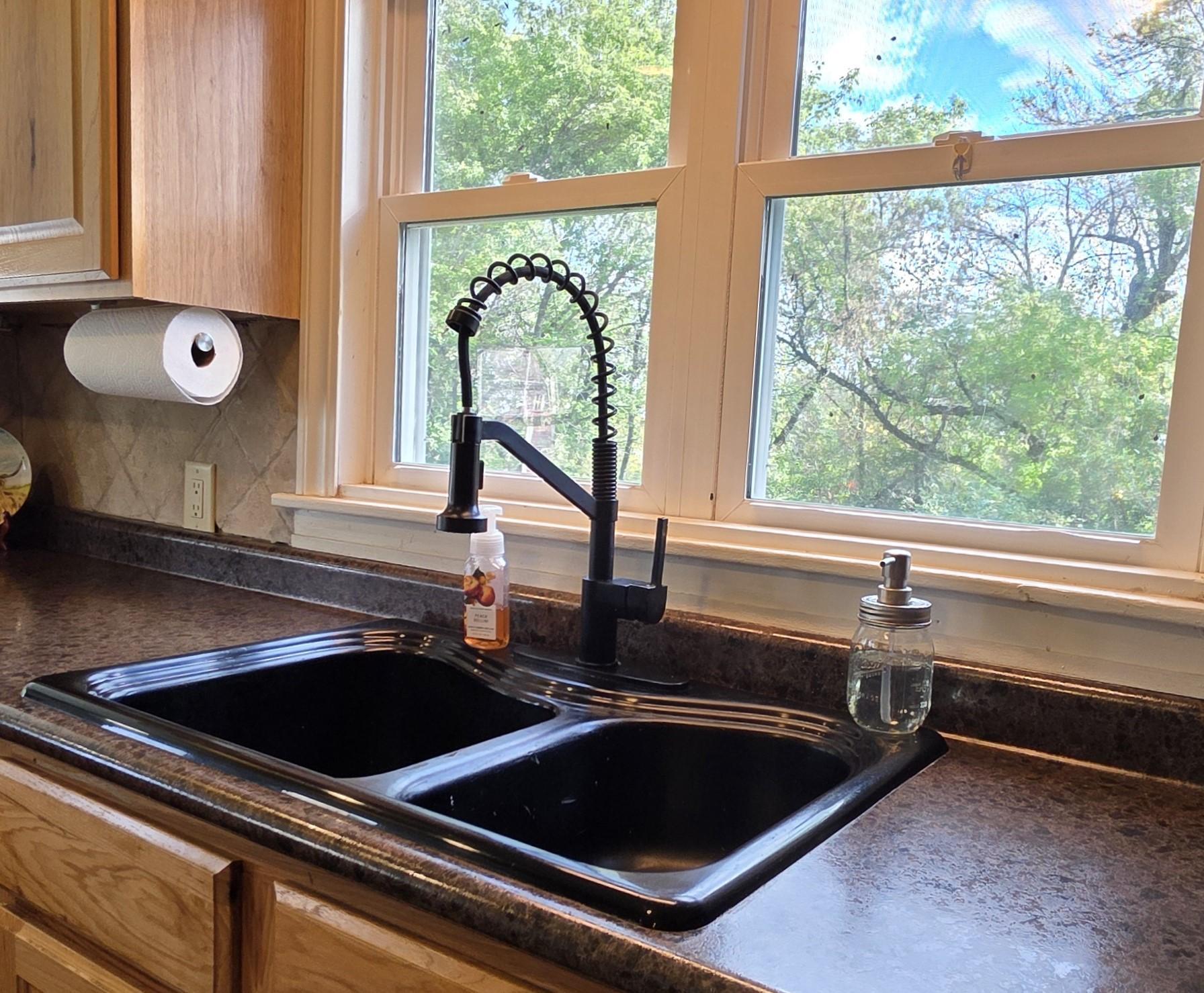 1920 single family home for sale at 6192 127th Avenue SE in Lisbon, ND — 4 bed, 1 bath (photo 8 of 32)