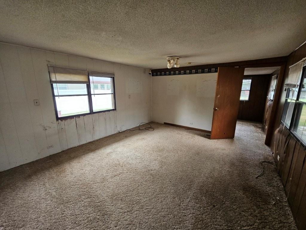 1970 single family home for sale at 37108 Lomond Drive in Bagley, MN — 3 bed, 2 bath (photo 19 of 36)