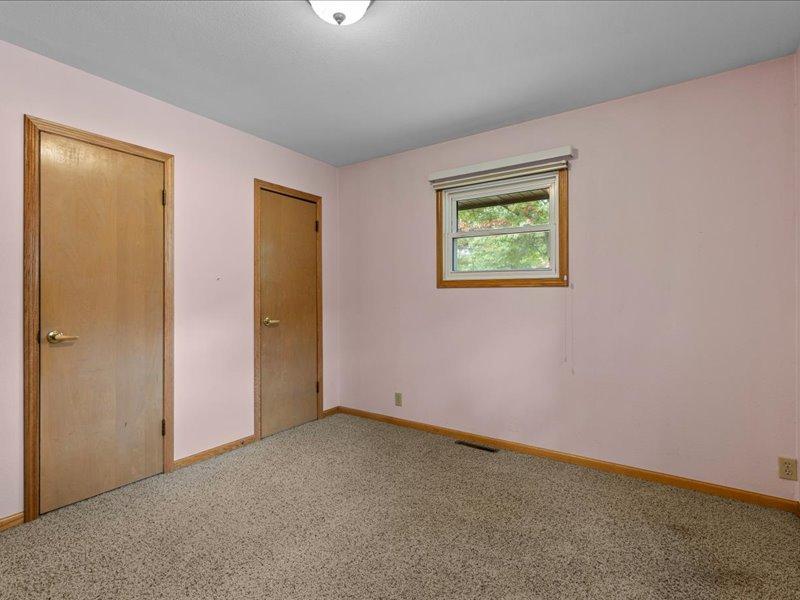 1950 single family home for sale at 13380 Memorywood Drive in Baxter, MN — 2 bed, 1 bath (photo 16 of 37)
