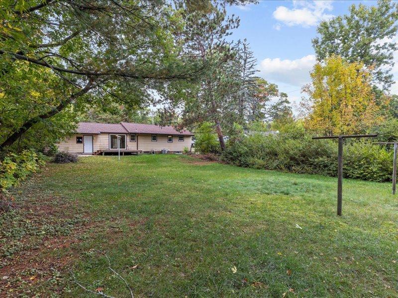 1950 single family home for sale at 13380 Memorywood Drive in Baxter, MN — 2 bed, 1 bath (photo 30 of 37)