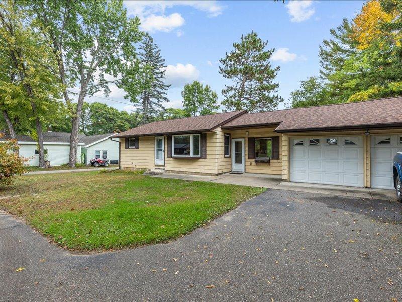 1950 single family home for sale at 13380 Memorywood Drive in Baxter, MN — 2 bed, 1 bath (photo 35 of 37)