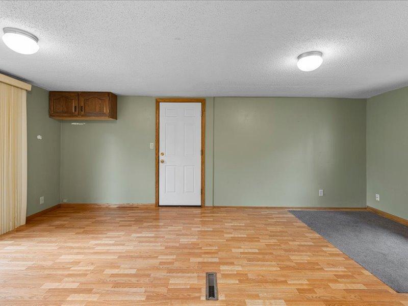 1950 single family home for sale at 13380 Memorywood Drive in Baxter, MN — 2 bed, 1 bath (photo 7 of 37)