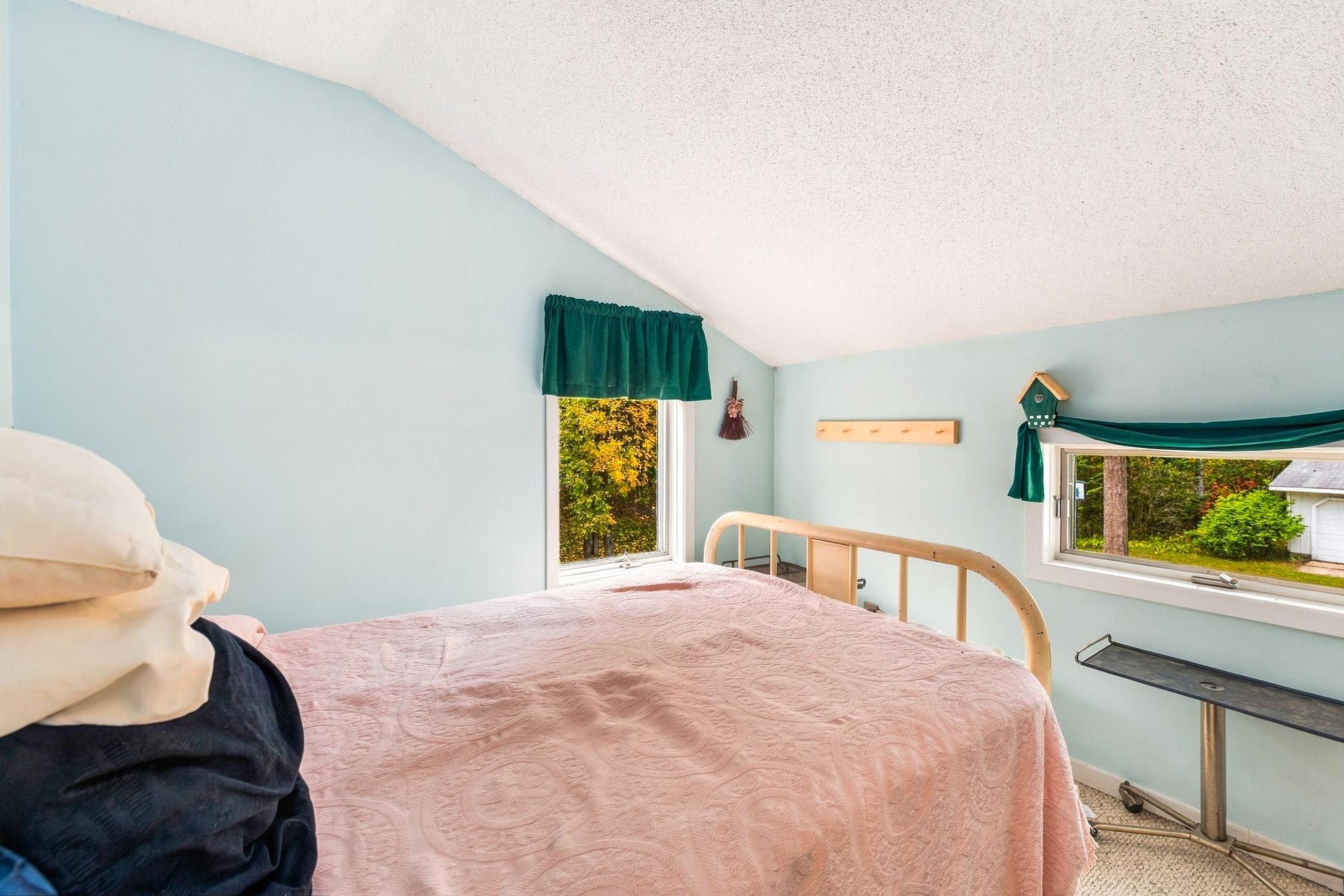 1989 single family home for sale at 18688 Evening Drive in Park Rapids, MN — 3 bed, 1 bath (photo 16 of 20)