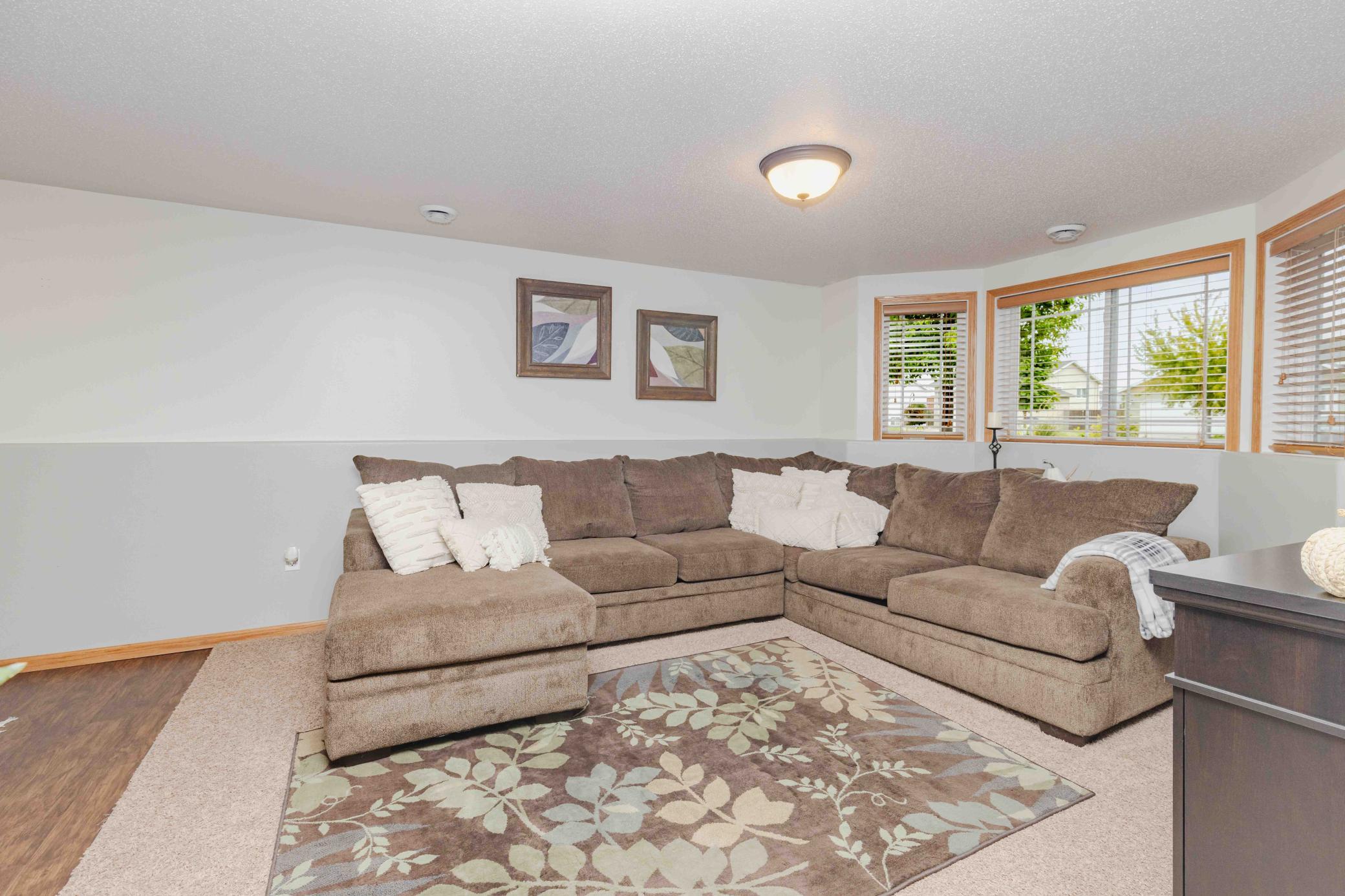2010 single family home for sale at 4410 16 Street S in Moorhead, MN — 4 bed, 2 bath (photo 24 of 34)