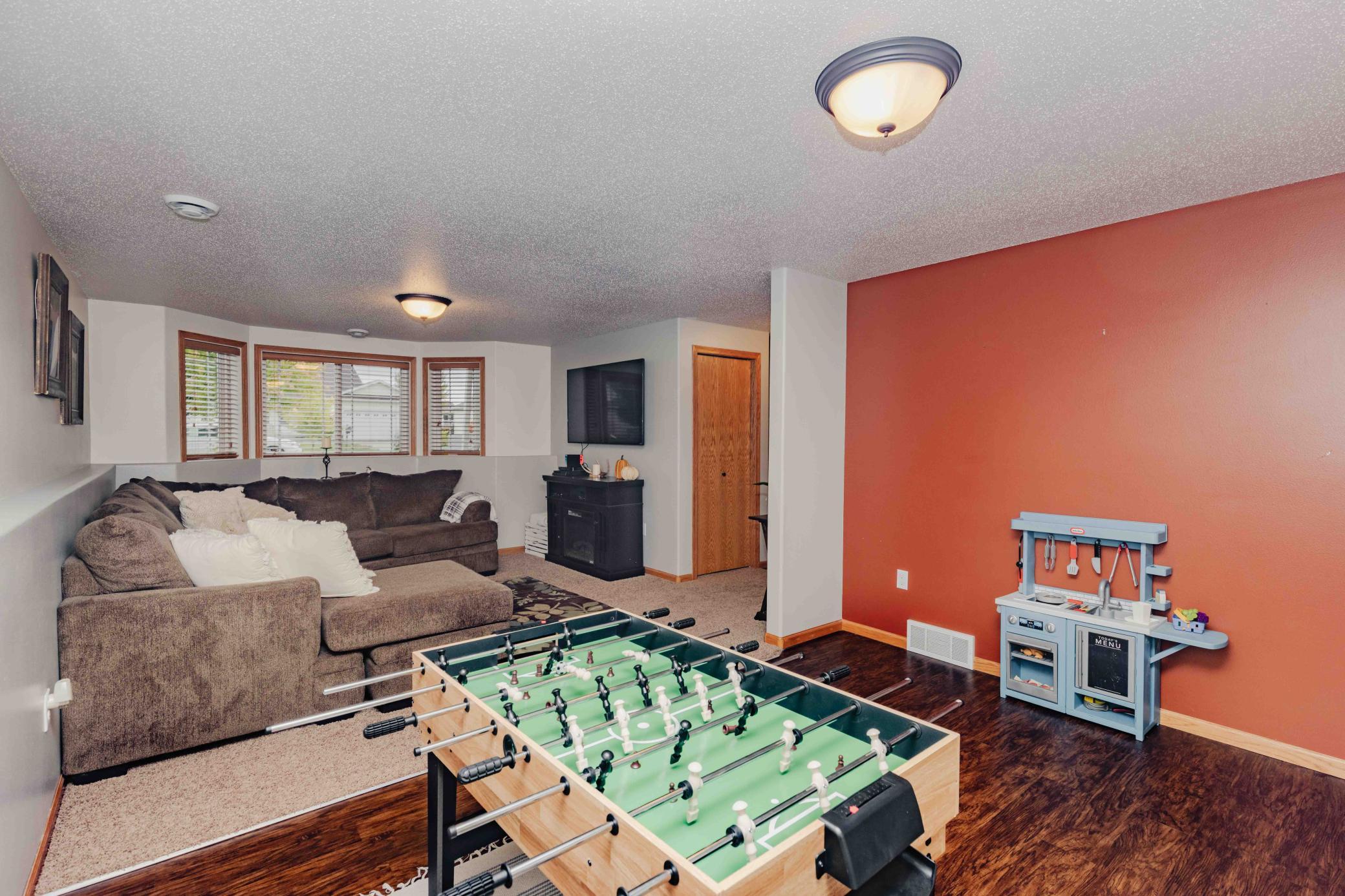 2010 single family home for sale at 4410 16 Street S in Moorhead, MN — 4 bed, 2 bath (photo 27 of 34)