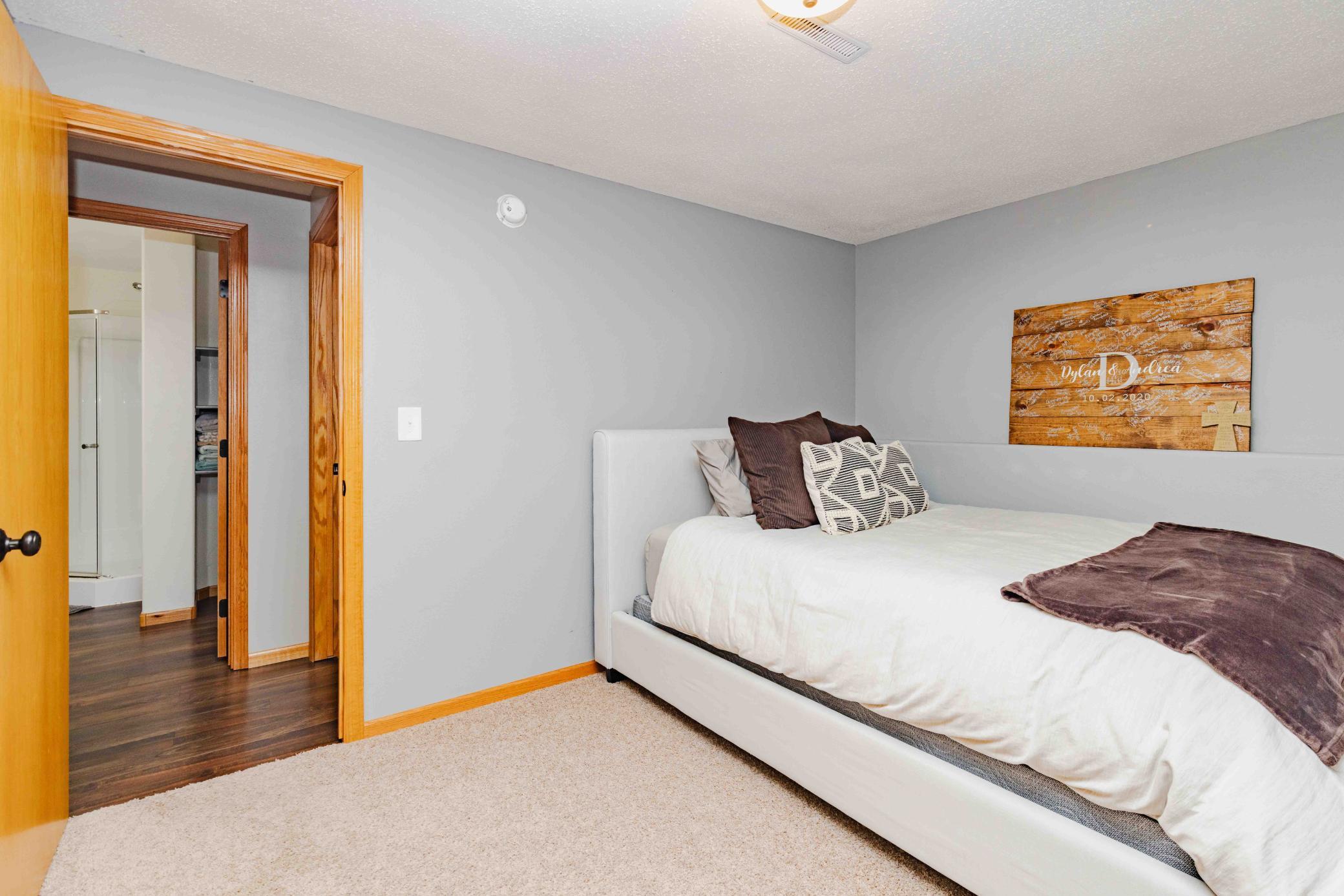 2010 single family home for sale at 4410 16 Street S in Moorhead, MN — 4 bed, 2 bath (photo 30 of 34)